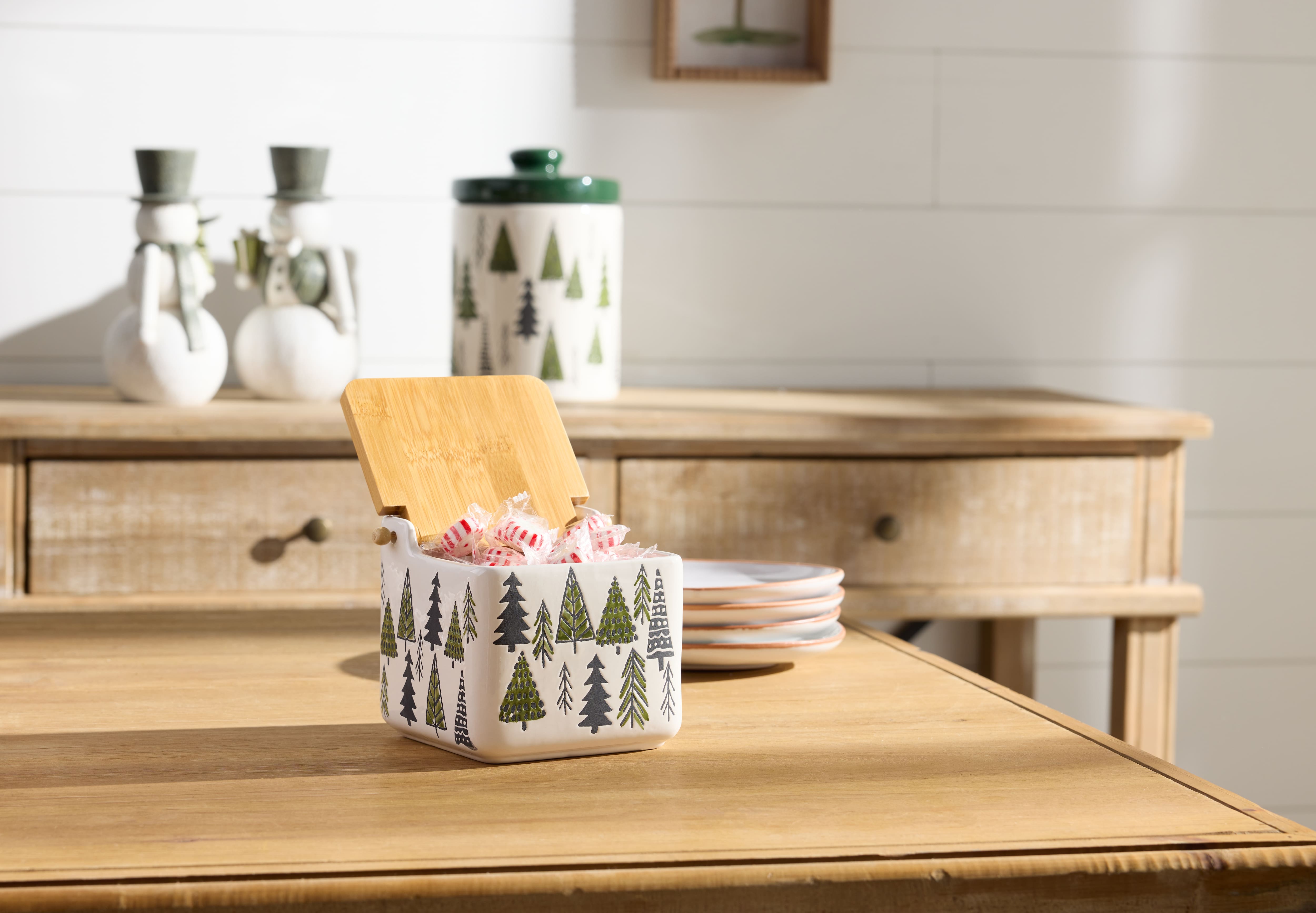 5.25&#x22; Ceramic Pine Tree Canister with Wood Lid 
