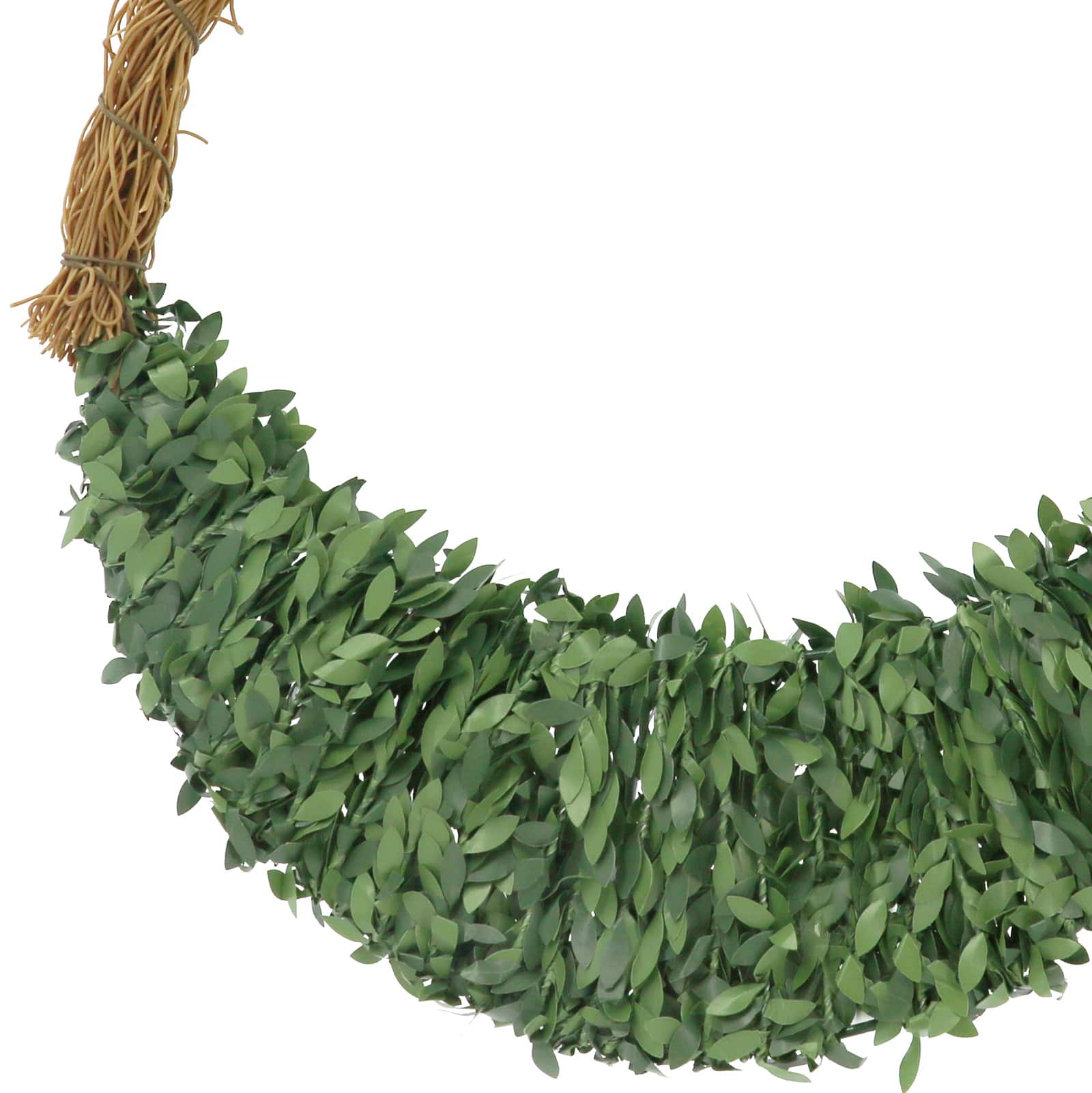 11&#x22; Half Wreath Boxwood Form by Ashland&#xAE;