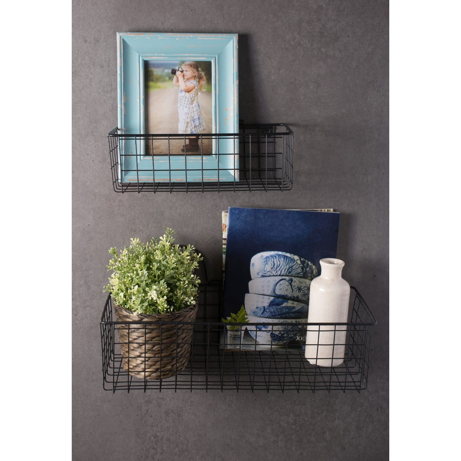 DII&#xAE; Medium Wire Wall Baskets, 2ct.