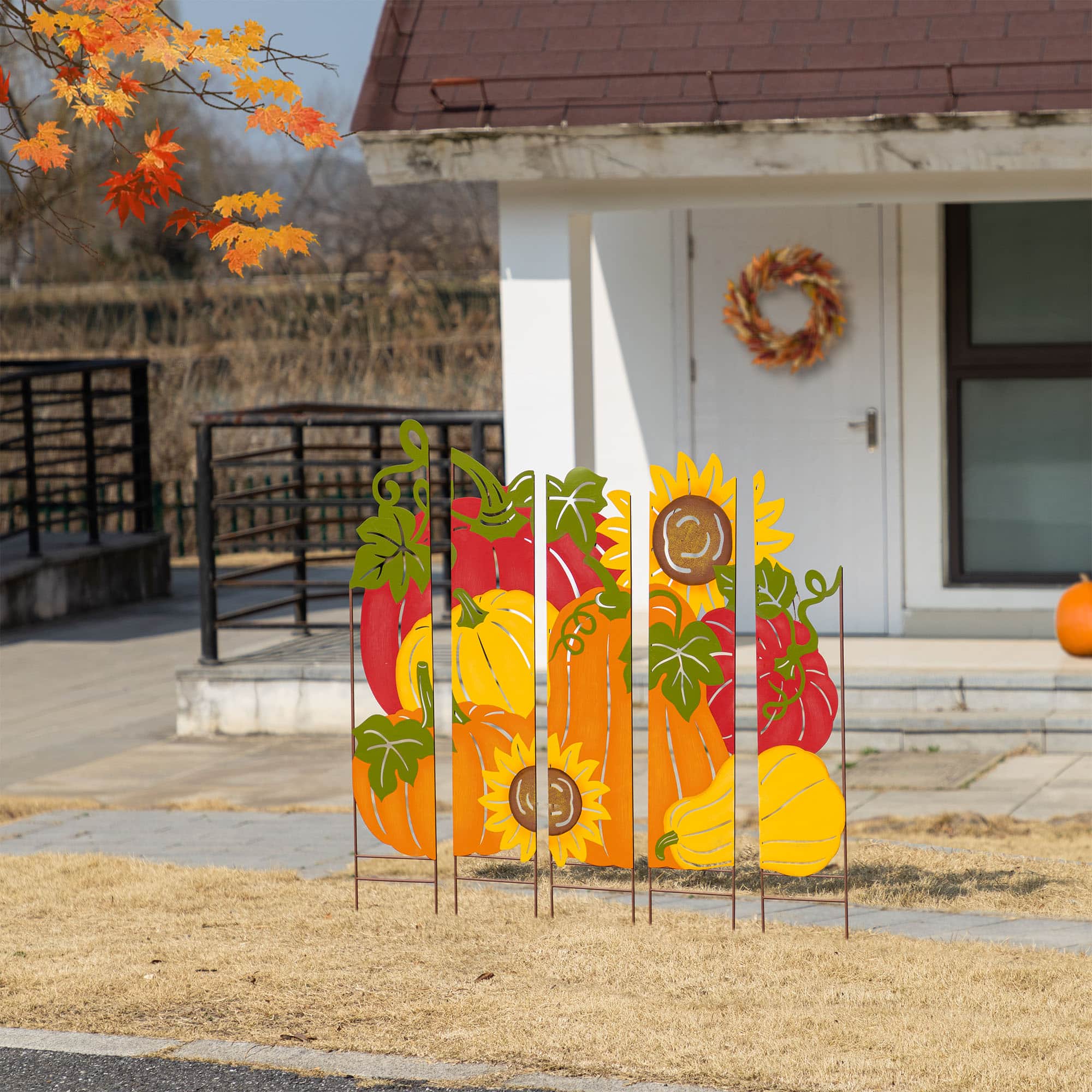 Glitzhome&#xAE; 41.75&#x22; Fall Metal Pumpkin Patch Combo Yard Stake