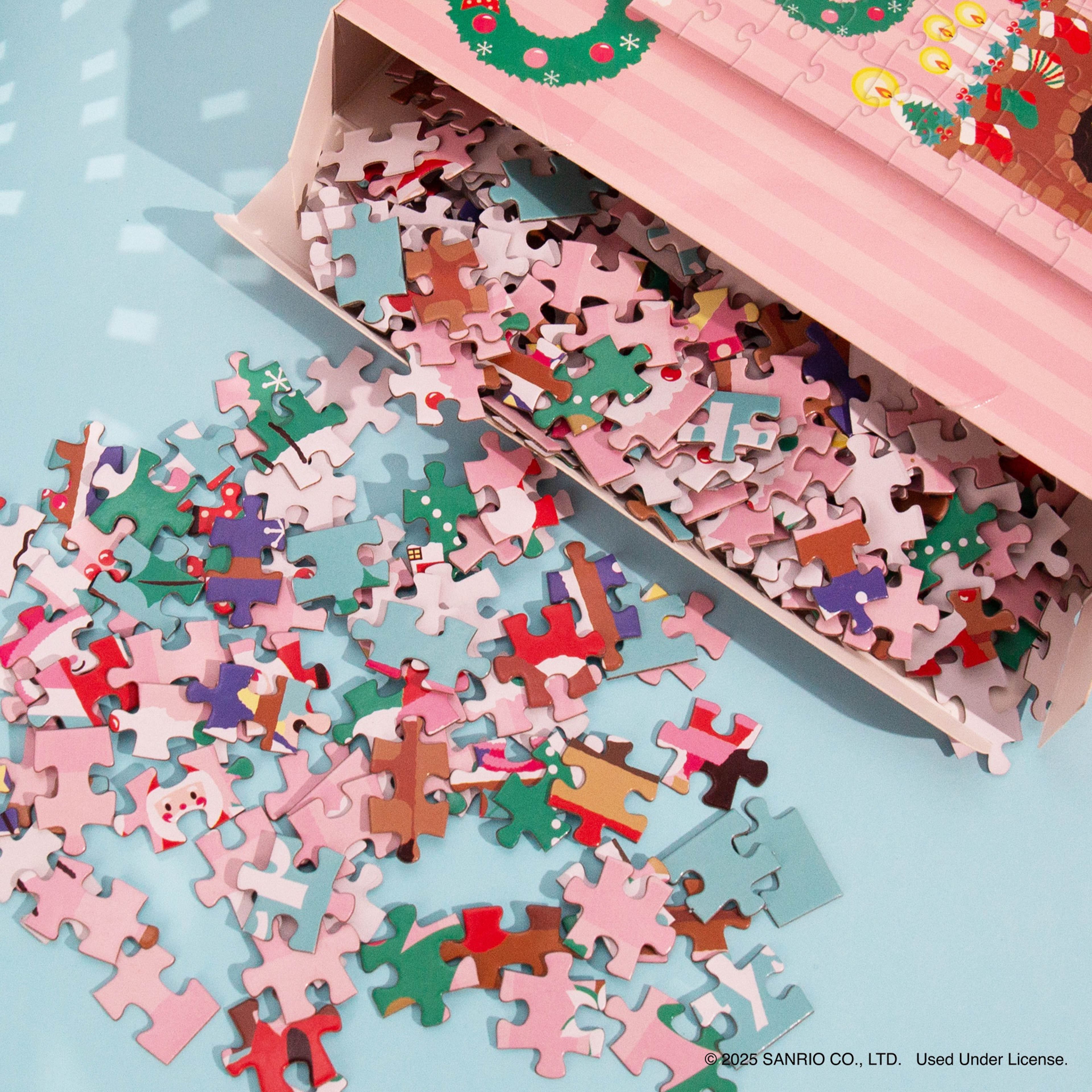 Hello Kitty&#xAE; &#x26; Friends 500 Piece Happy Holidays Puzzle