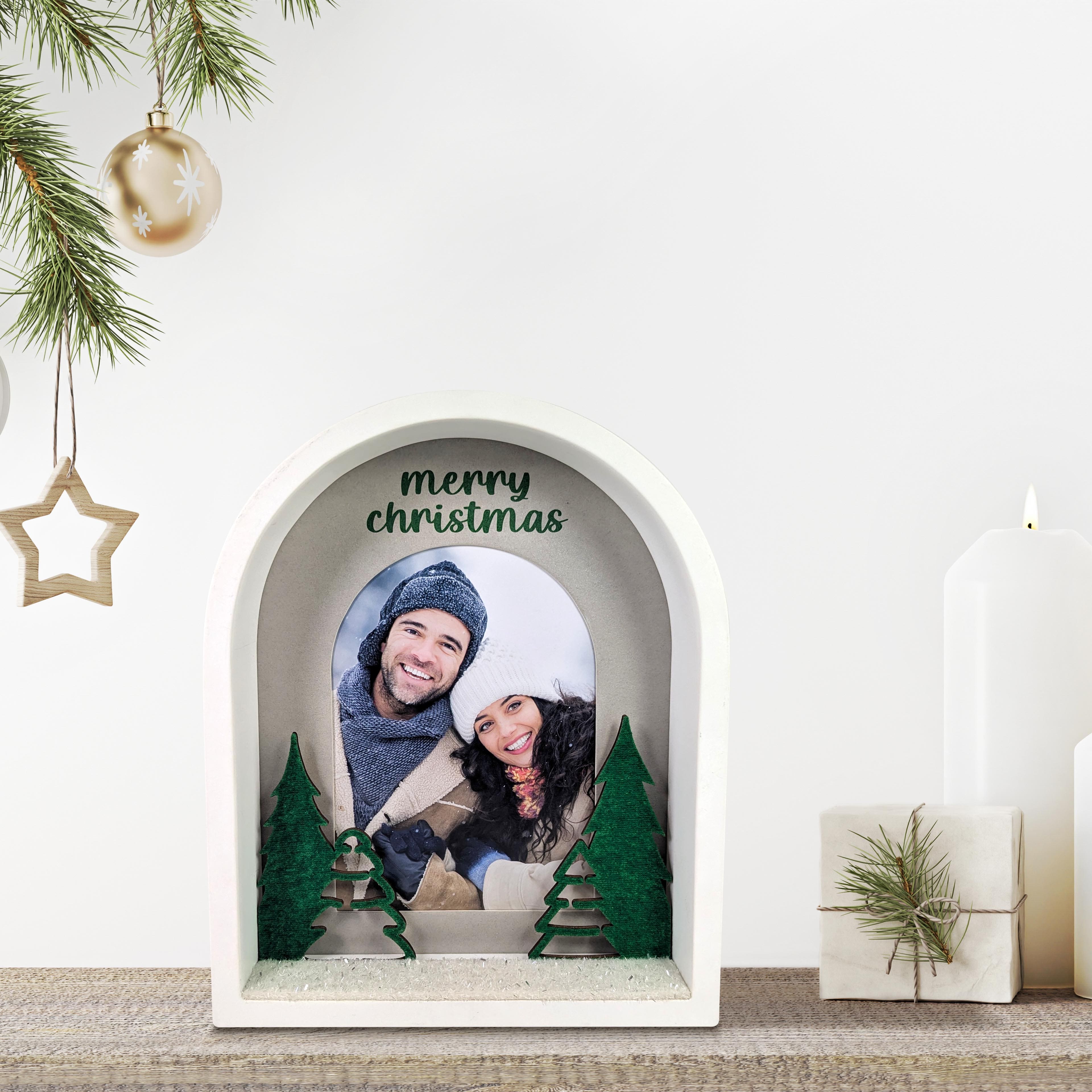 5&#x22; x 7&#x22; Merry Christmas Tabletop Arch Frame by Studio D&#xE9;cor&#xAE;