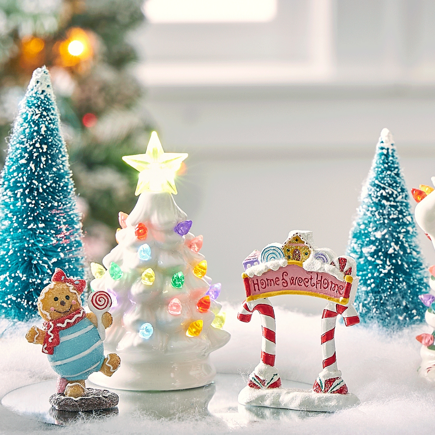 Tiny Treasures Mini Christmas Village Gingerbread