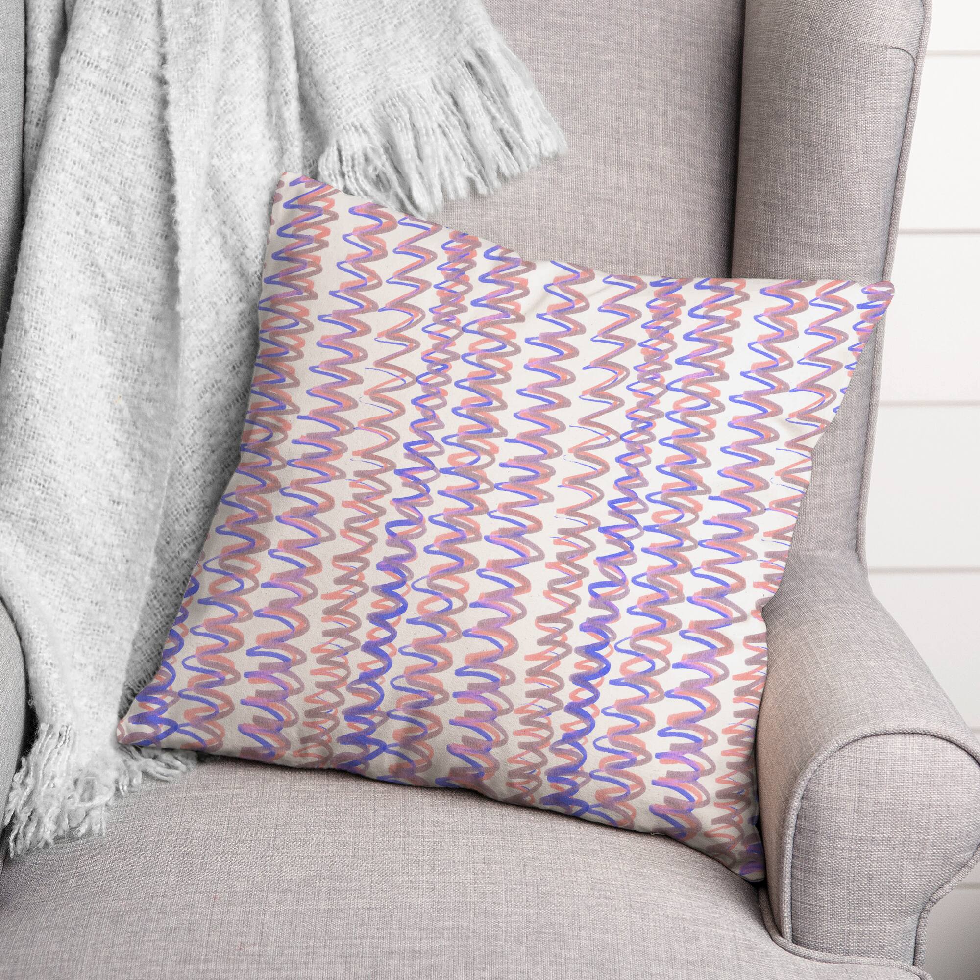 18&#x22; Squiggles Throw Pillow