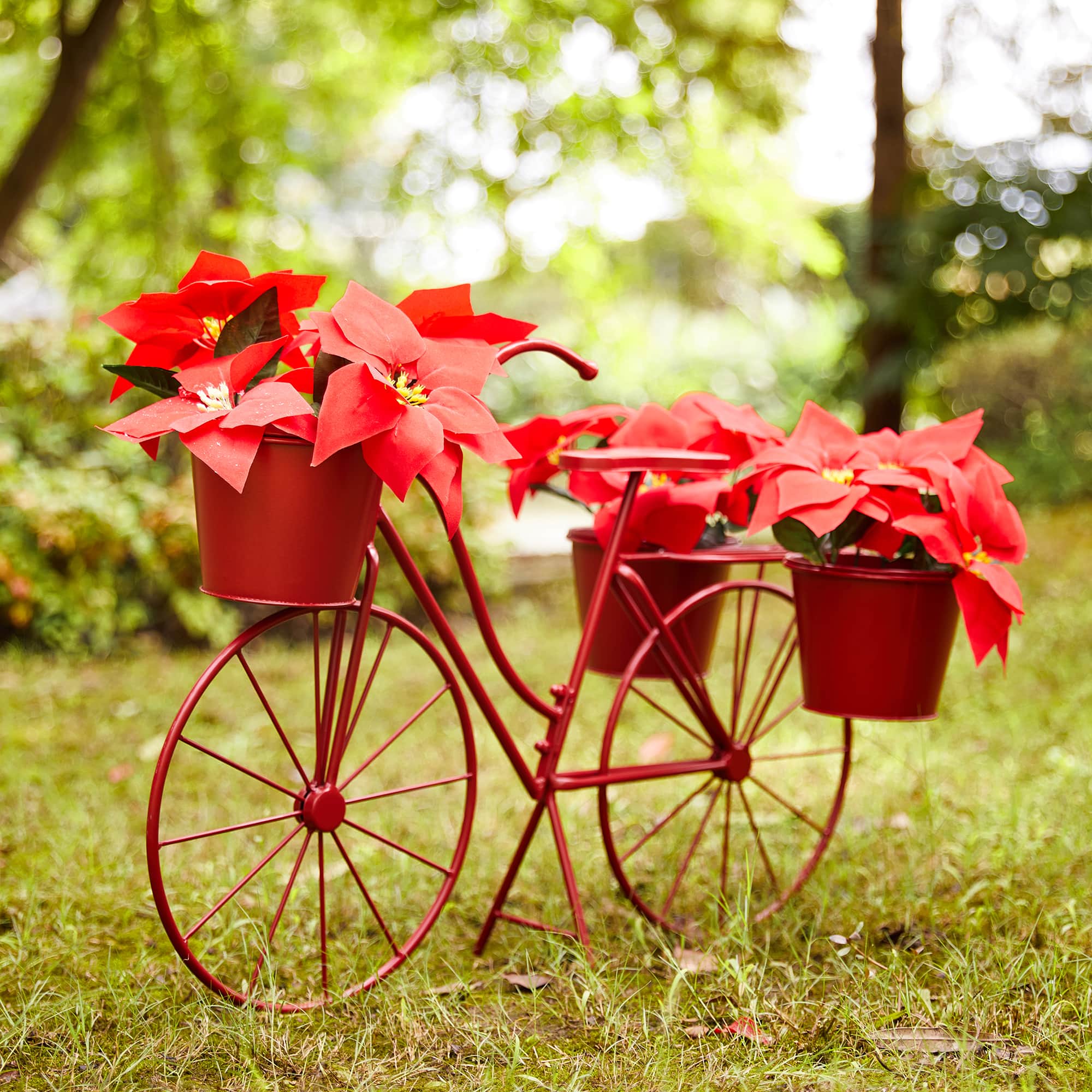Glitzhome&#xAE; 2.5ft Red Metal Bicycle Plant Stand