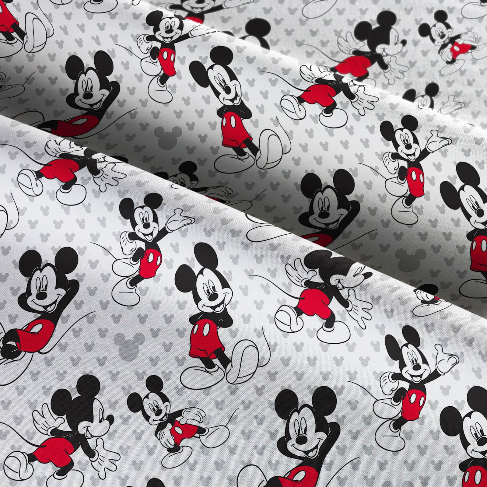 Disney&#xAE; Relaxed Mickey Mouse Cotton Fabric
