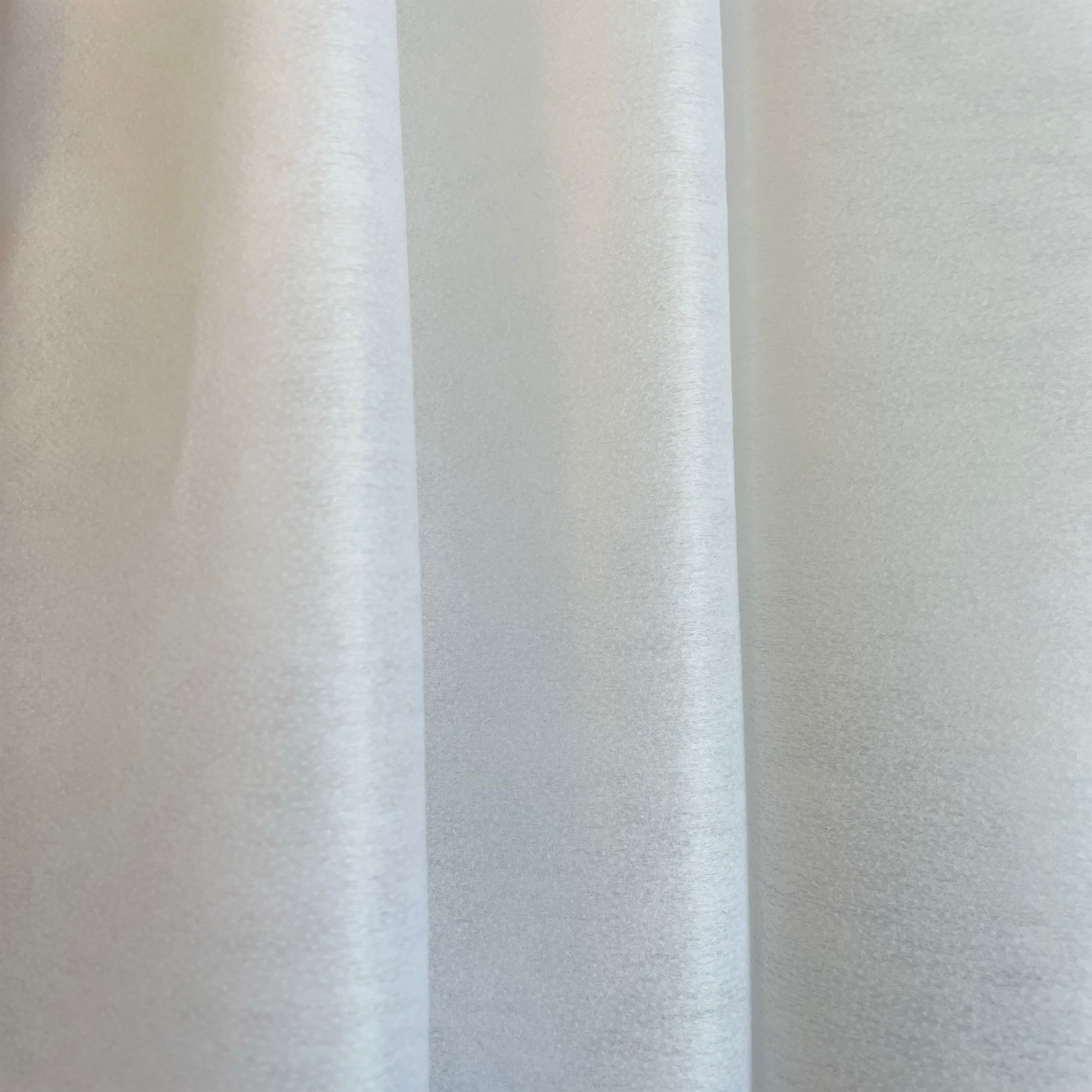 Pellon&#xAE; 911FF Fusible Featherweight Interfacing