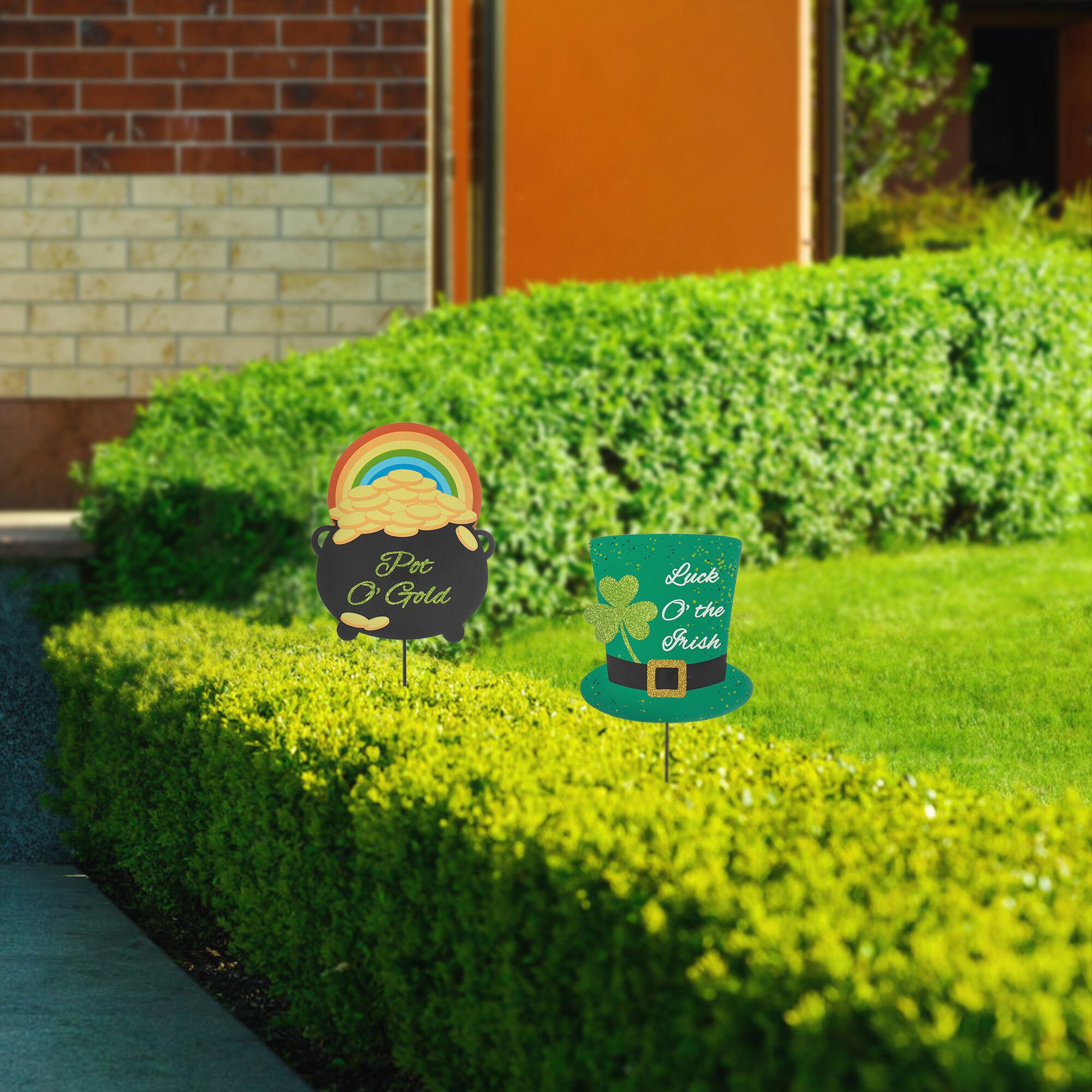 Glitzhome® St. Patrick's Pot of Gold & Leprechaun Hat Metal Yard Stake Set
