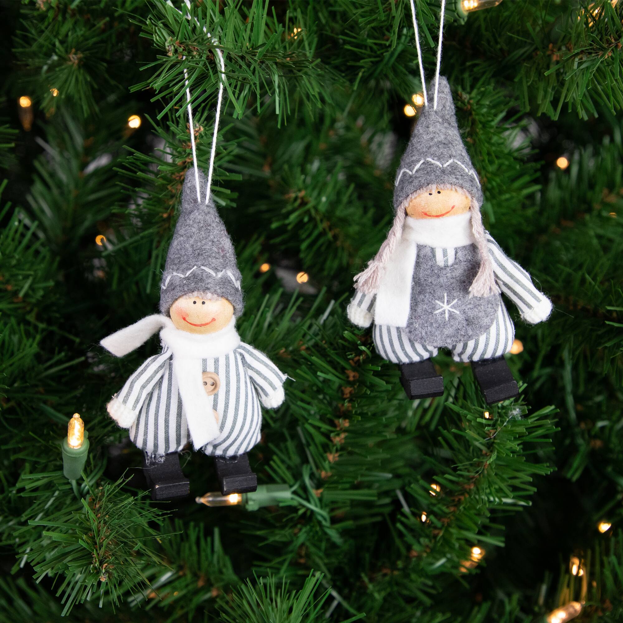 5.5&#x22; Gray &#x26; White Plush Twin Christmas Ornament Set
