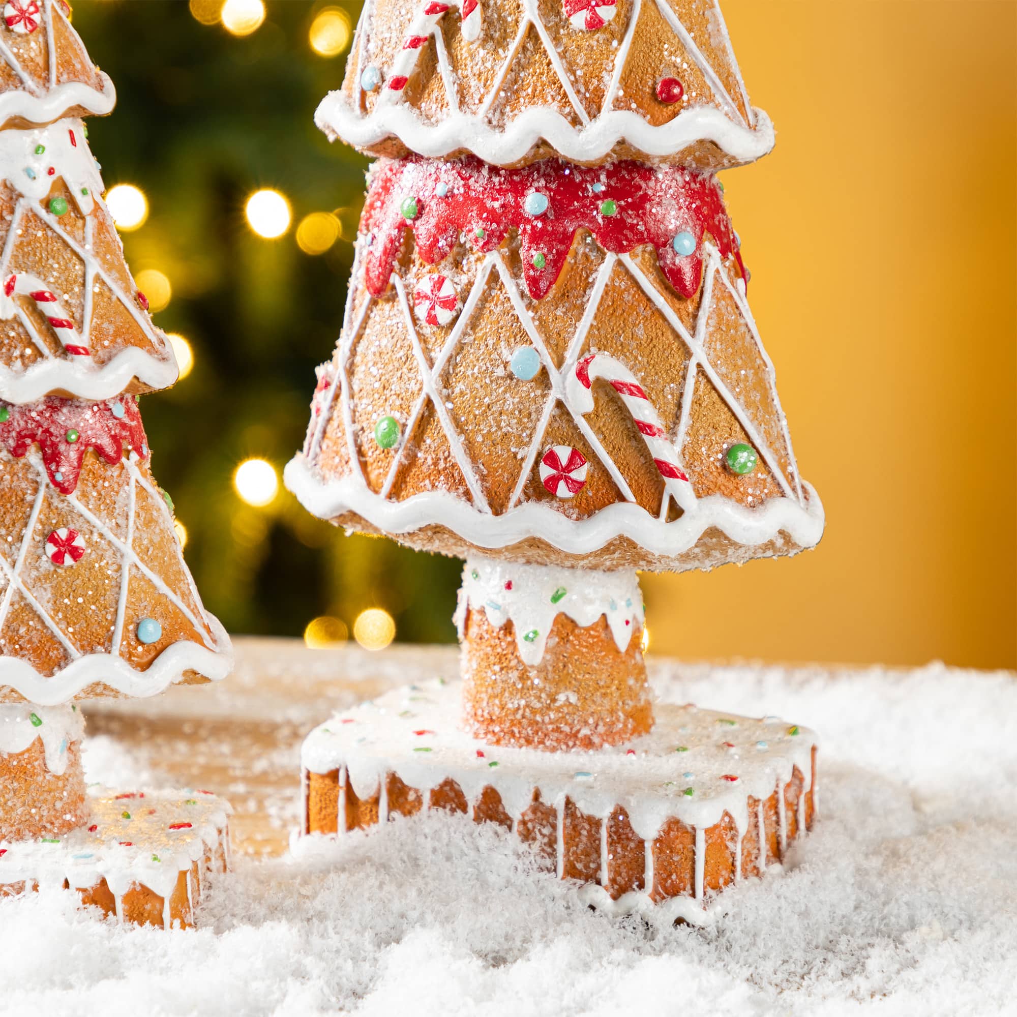 Glitzhome® Resin Christmas Tree Table Decor Set