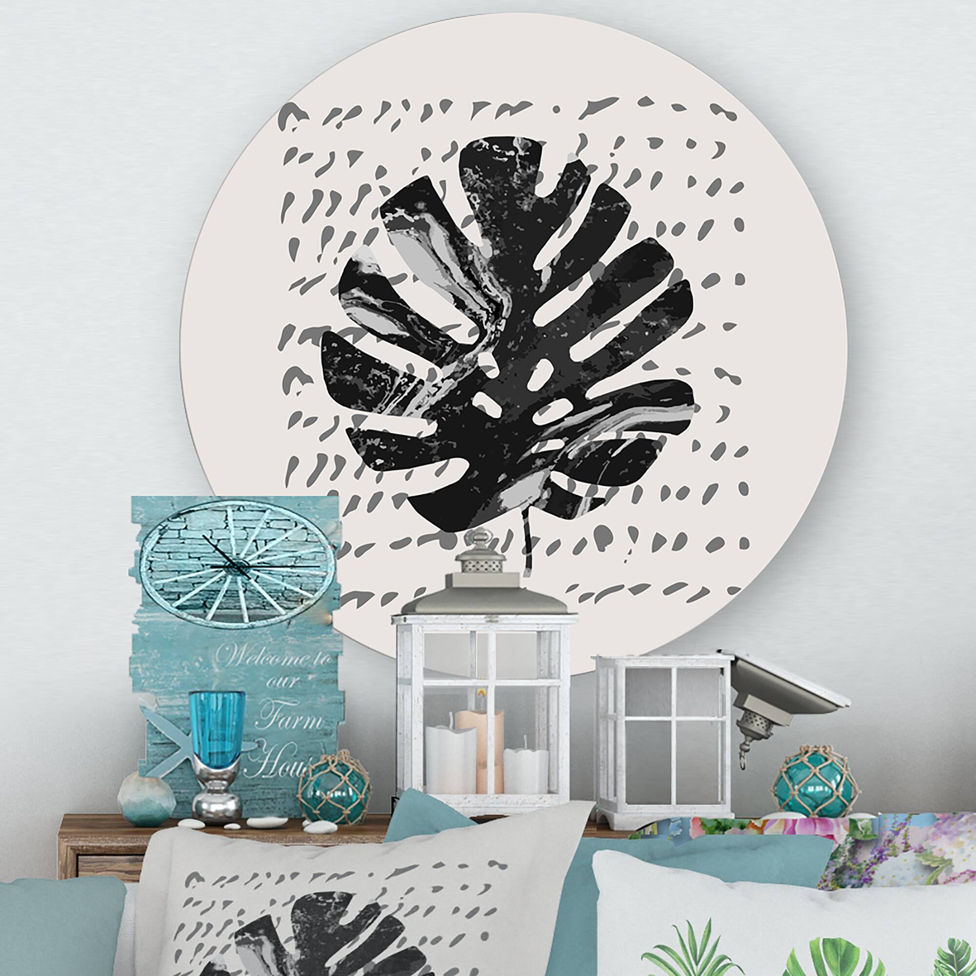 Designart - Minimal Tropical Palm Leaf On Grunge Texture - Tropical Metal Circle Wall Art
