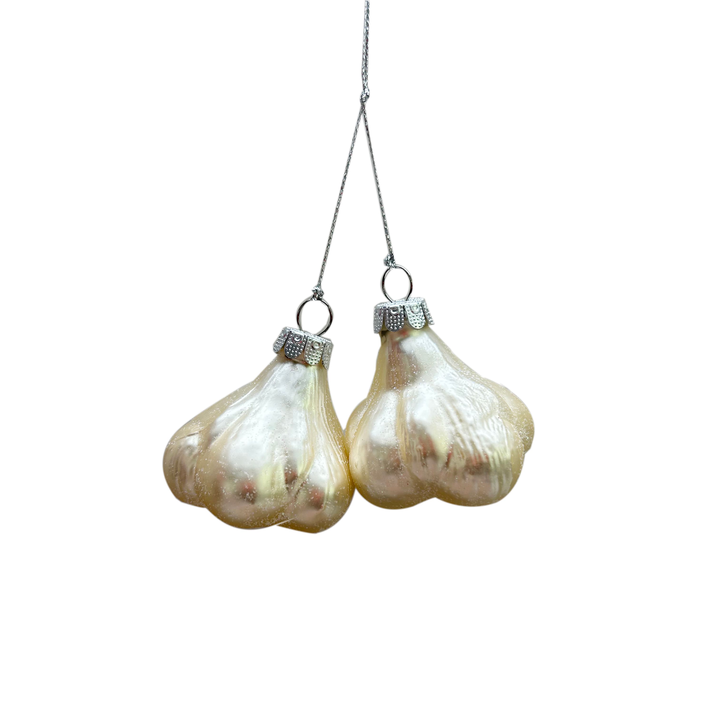 5&#x22; Garlic Glass Ornament by Ashland&#xAE;