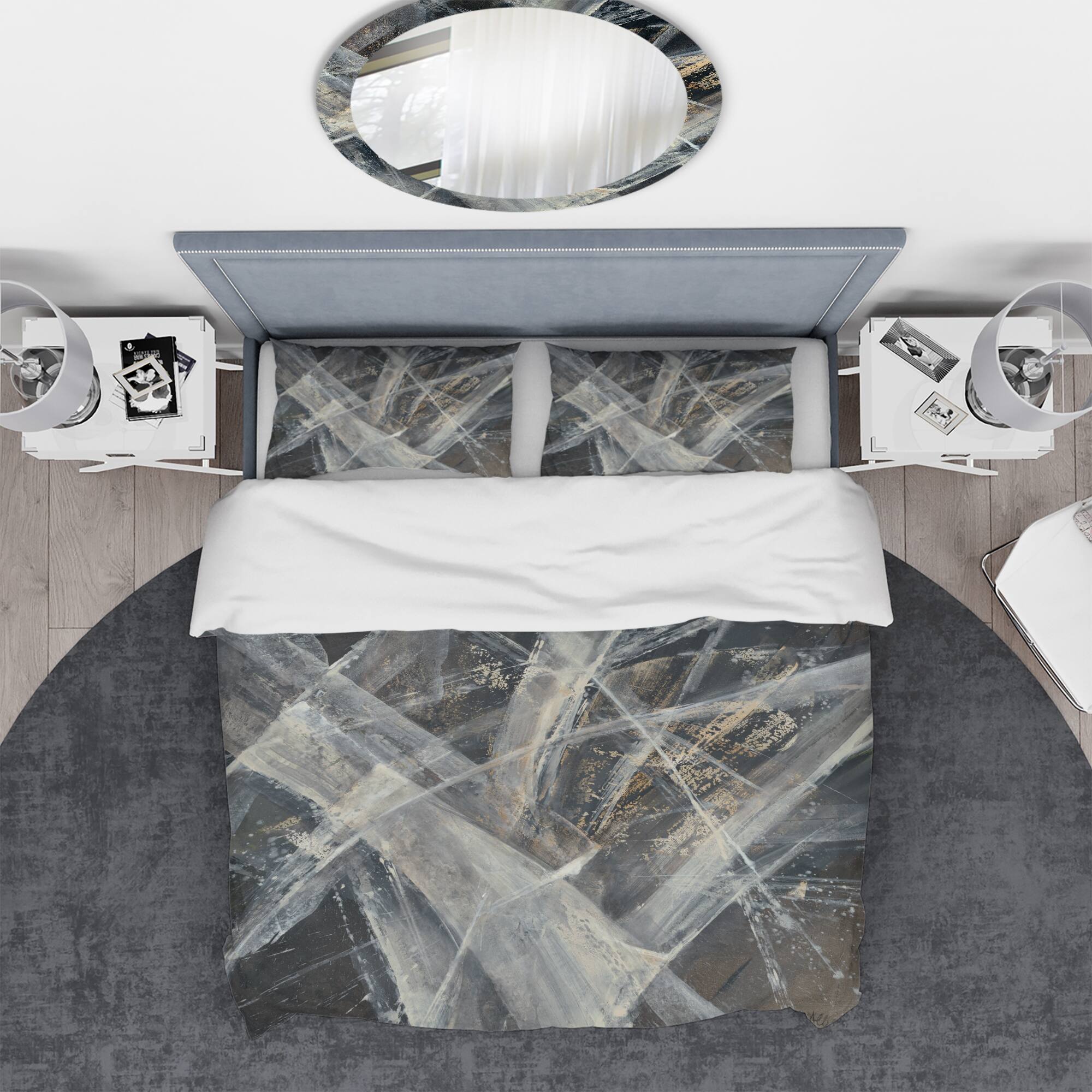 Designart &#x27;Abstract Glacial Black and White Painting&#x27; Geometric Bedding Set - Duvet Cover &#x26; Shams