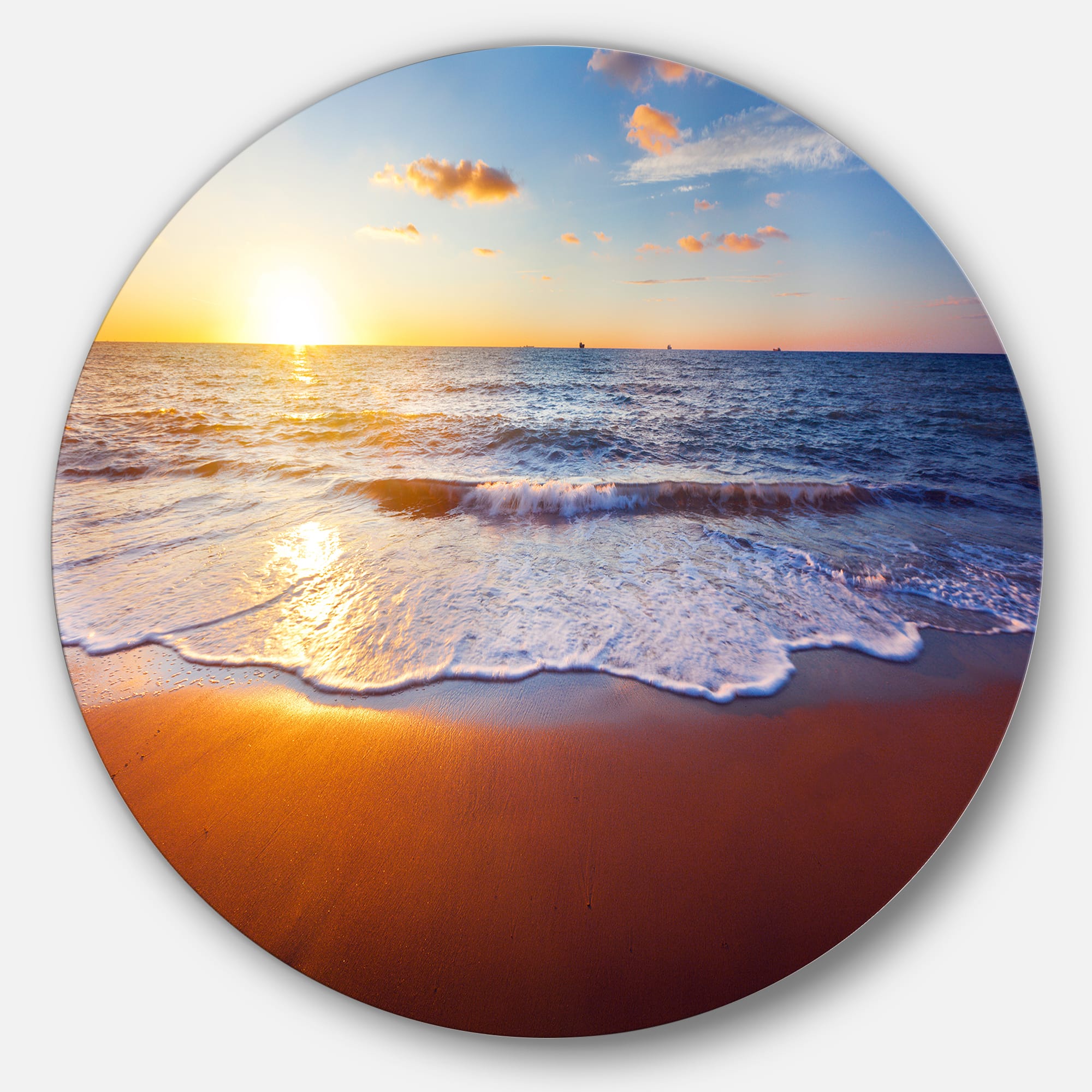 Designart - Stunning Blue Waves and Brown Sand&#x27; Beach Photo Metal Circle Wall Art