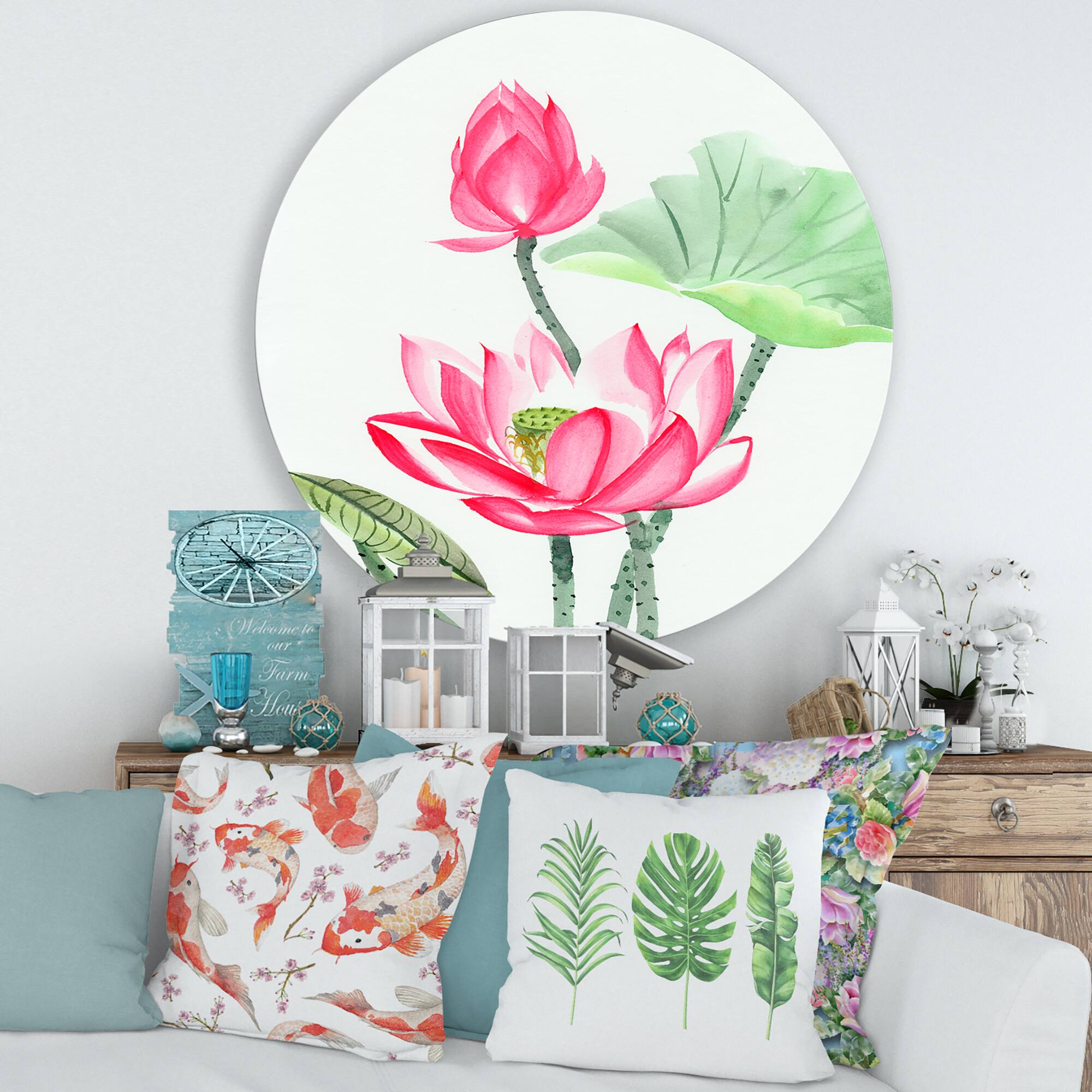 Designart - Vintage Pink Lotus Flower - Traditional Metal Circle Wall Art