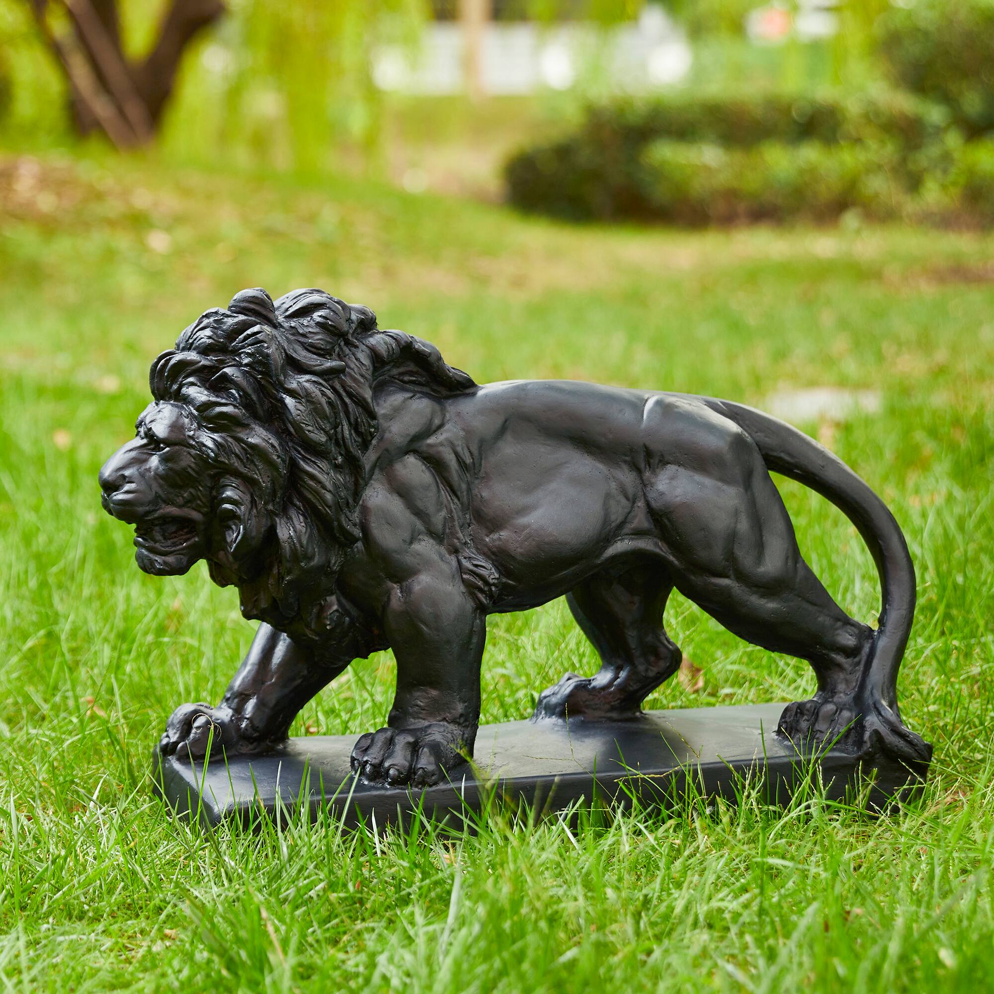 Glitzhome&#xAE; 24.5&#x22; Walking Lion Garden Statue
