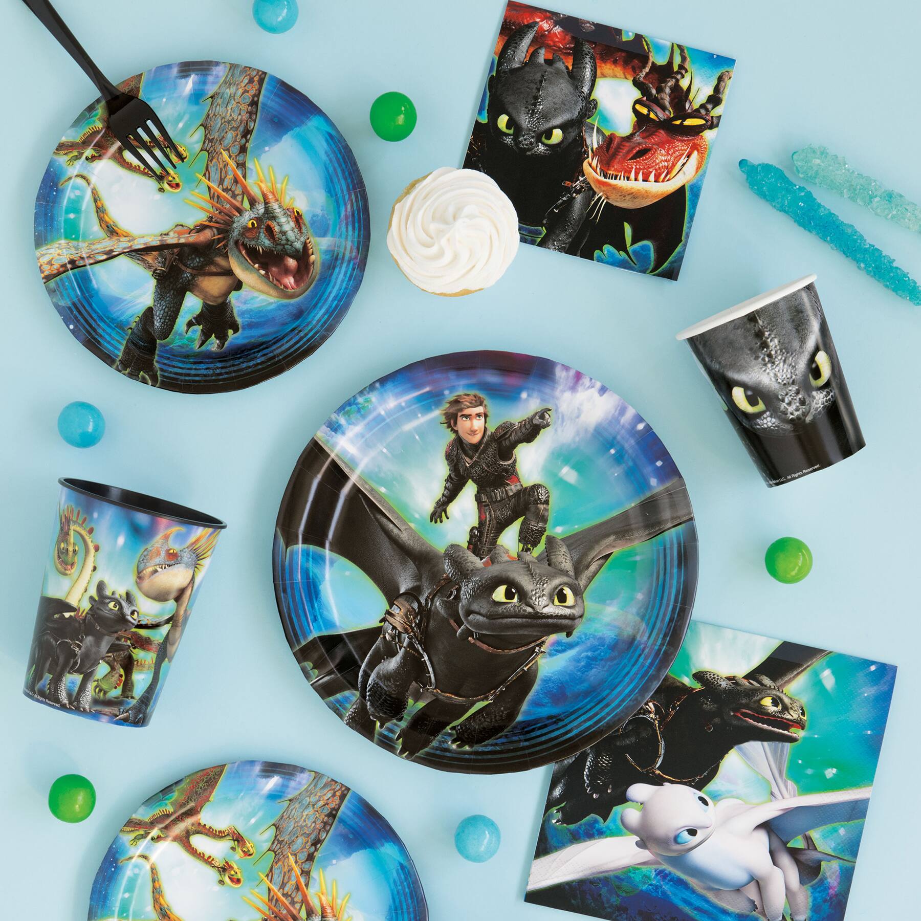 Httyd Paper Plates How To Train Your Dragon Party Supplies