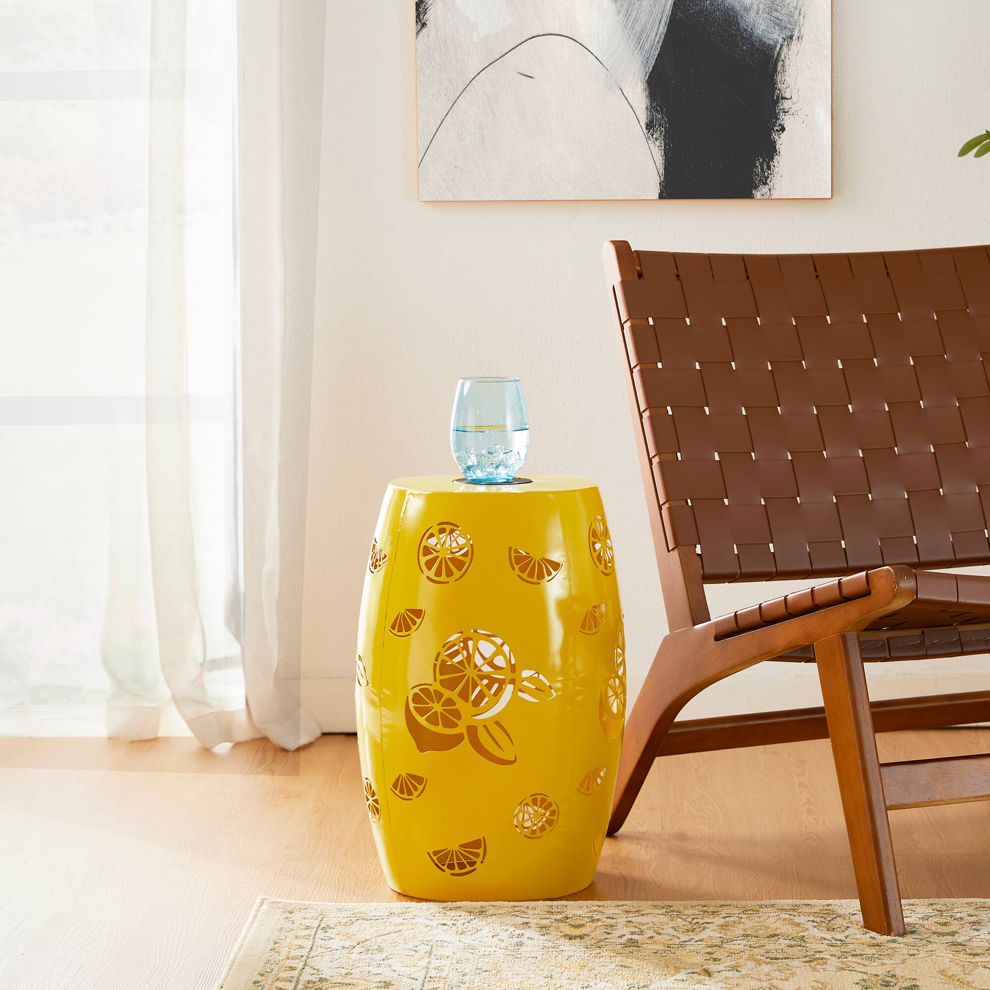 Glitzhome&#xAE; 18.5&#x22; Yellow Iron Cutout Lemon Pattern Solar LED Garden Stool
