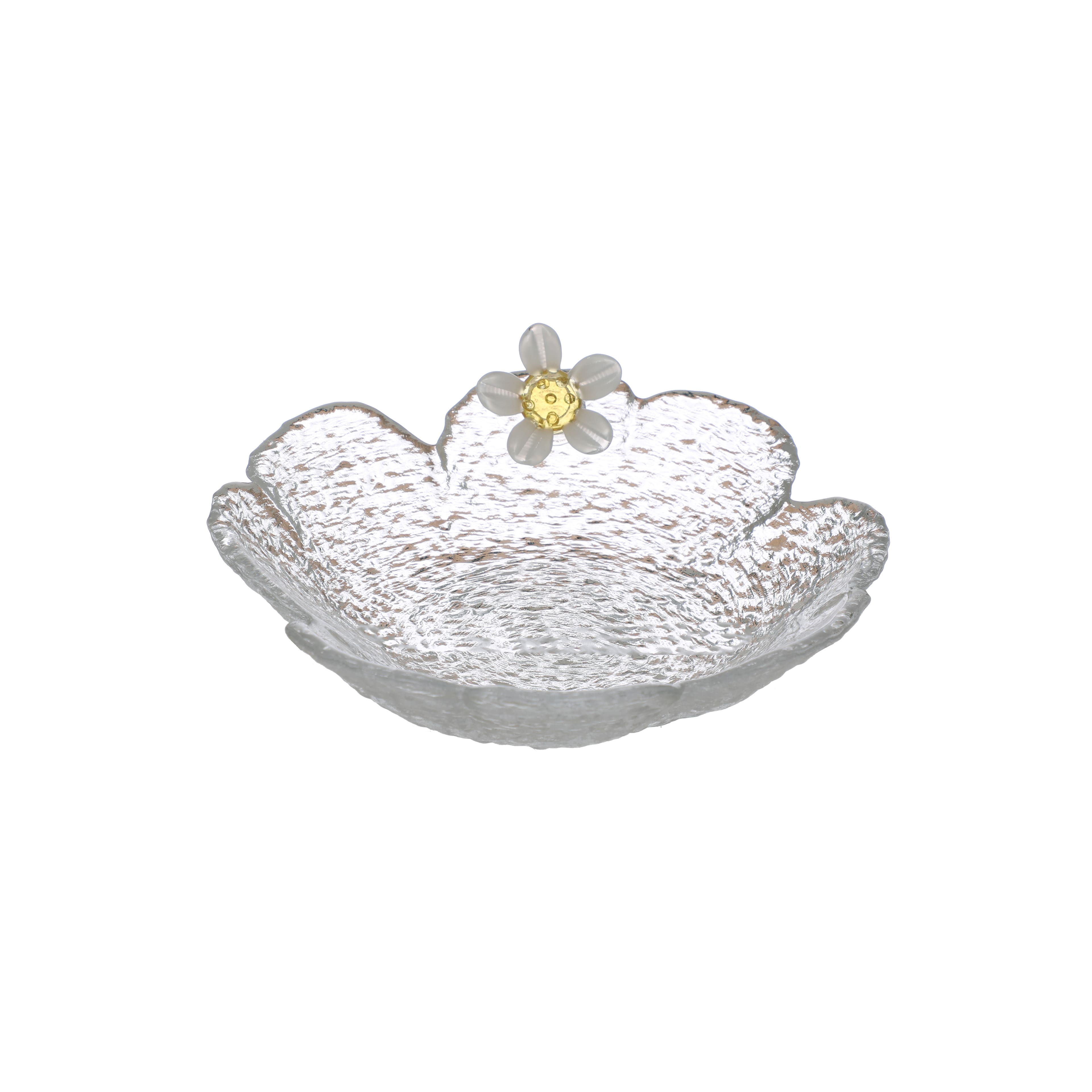 5.5&#x22; Glass Plate with Daisy by Ashland&#xAE;