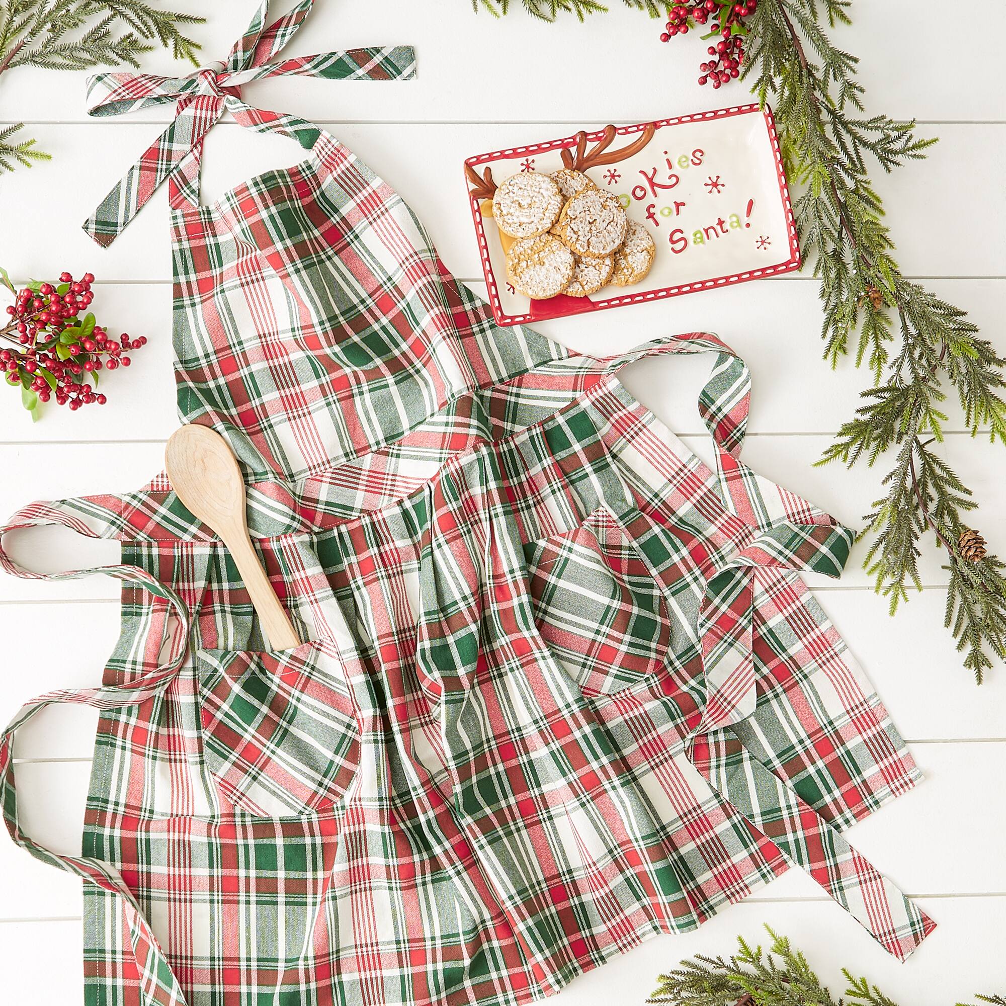 DII® Yuletide Plaid Apron