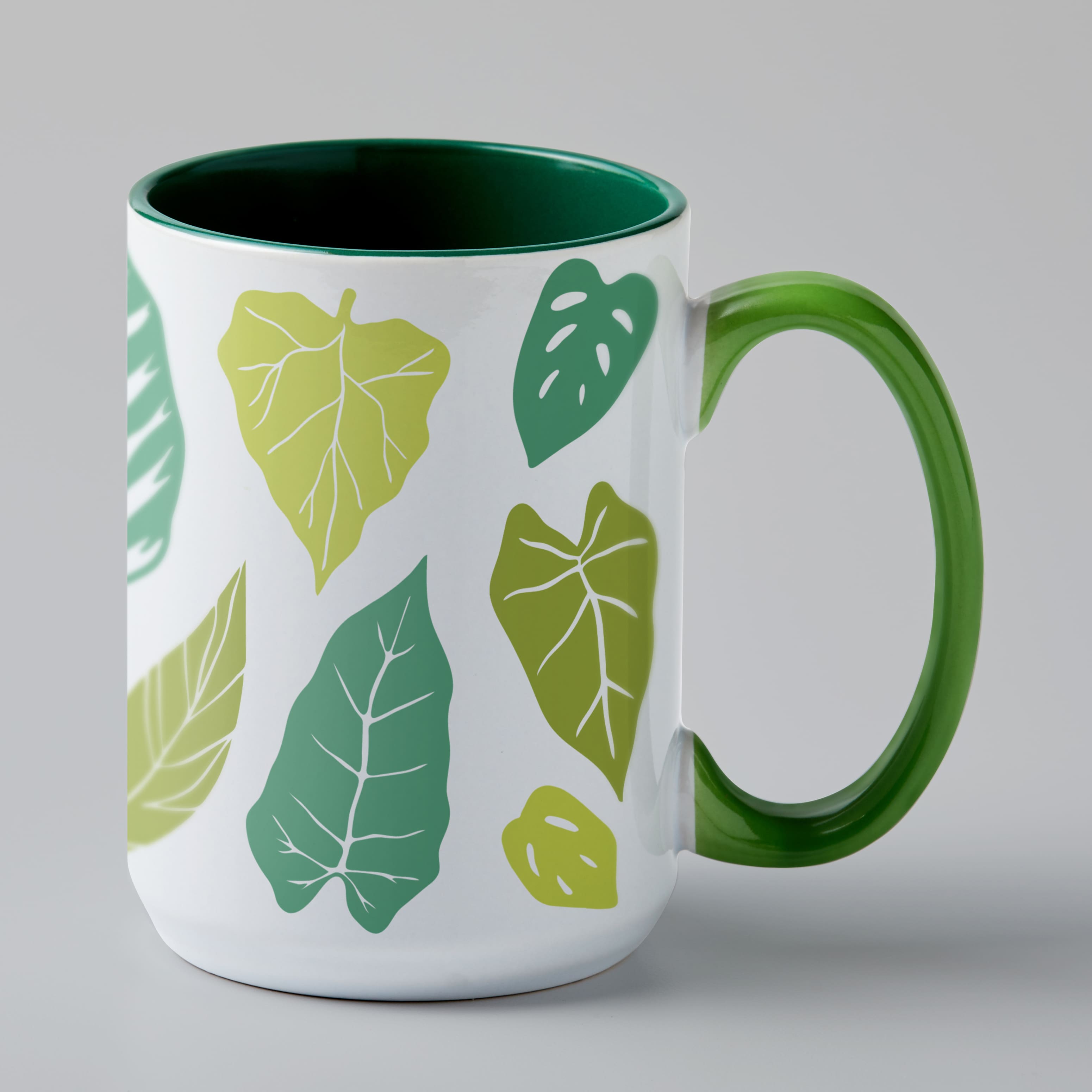 16 Pack: Cricut® 15oz. Beveled Ceramic Mug Blank