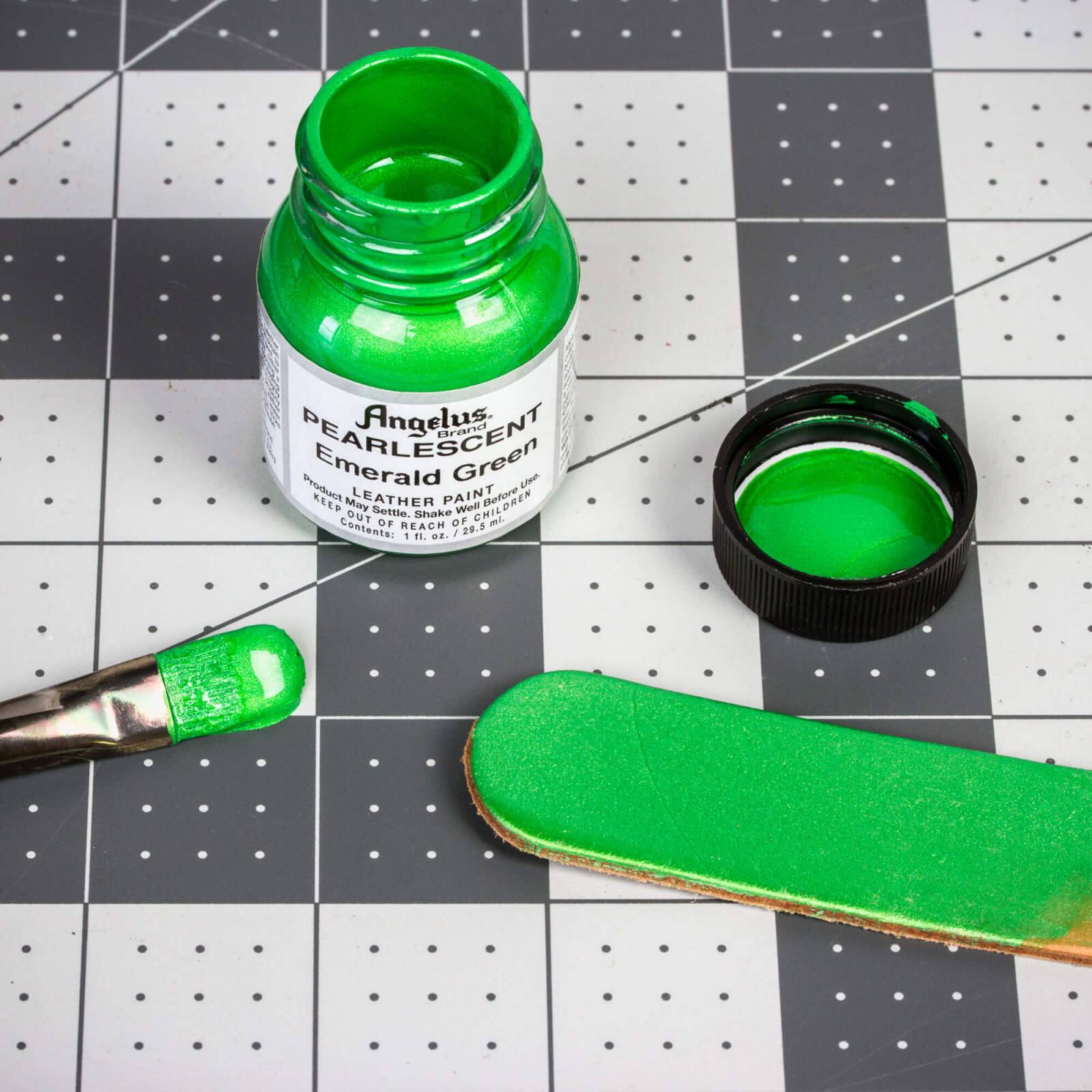12 Pack: Angelus&#xAE; Pearlescent Leather Paint, 1oz.