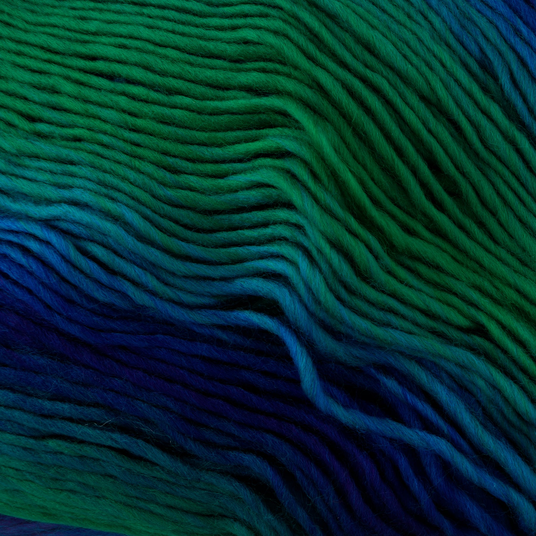 Facets&#x2122; Yarn by Loops &#x26; Threads&#xAE;