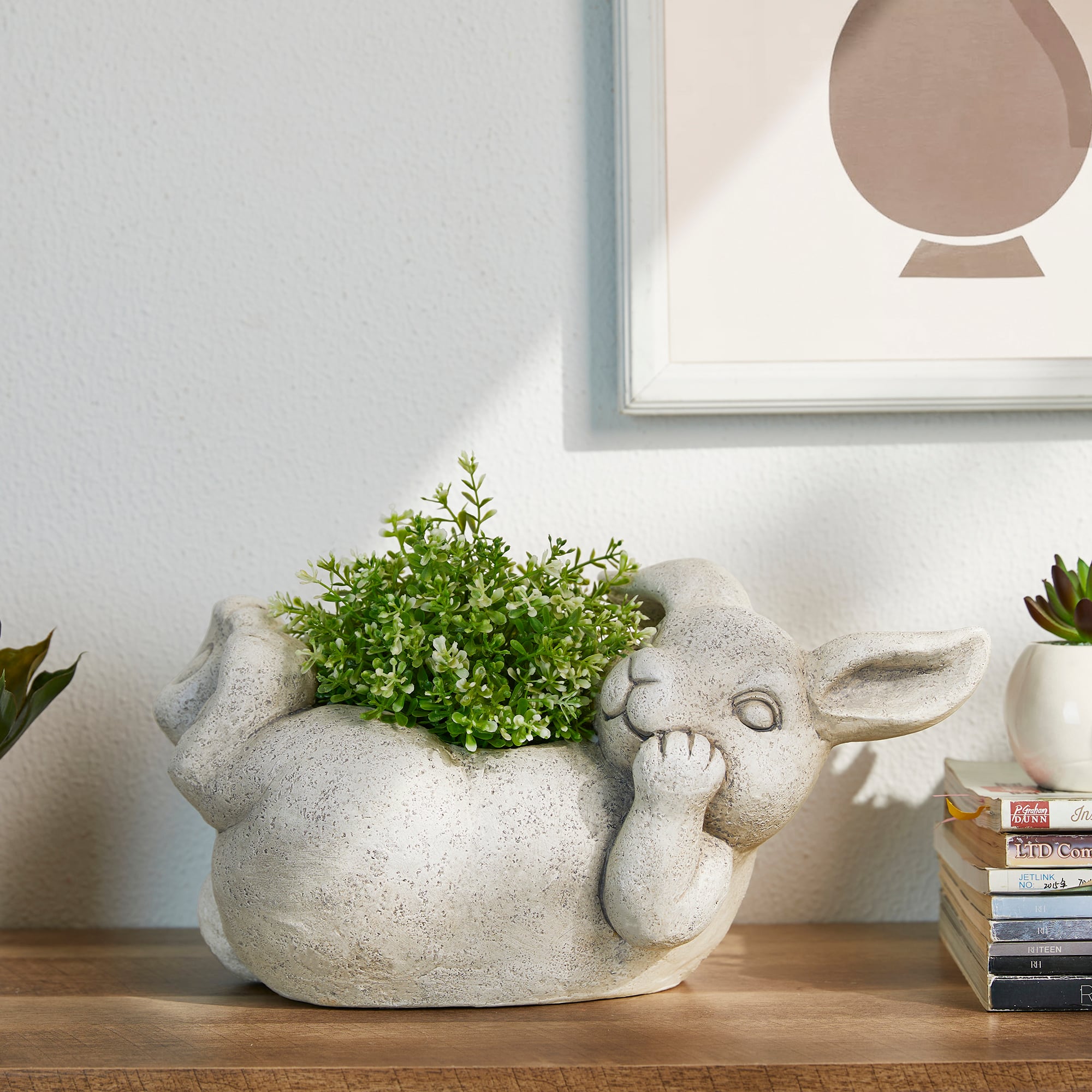 Glitzhome&#xAE; 14.25&#x22; Rabbit Statue Planter