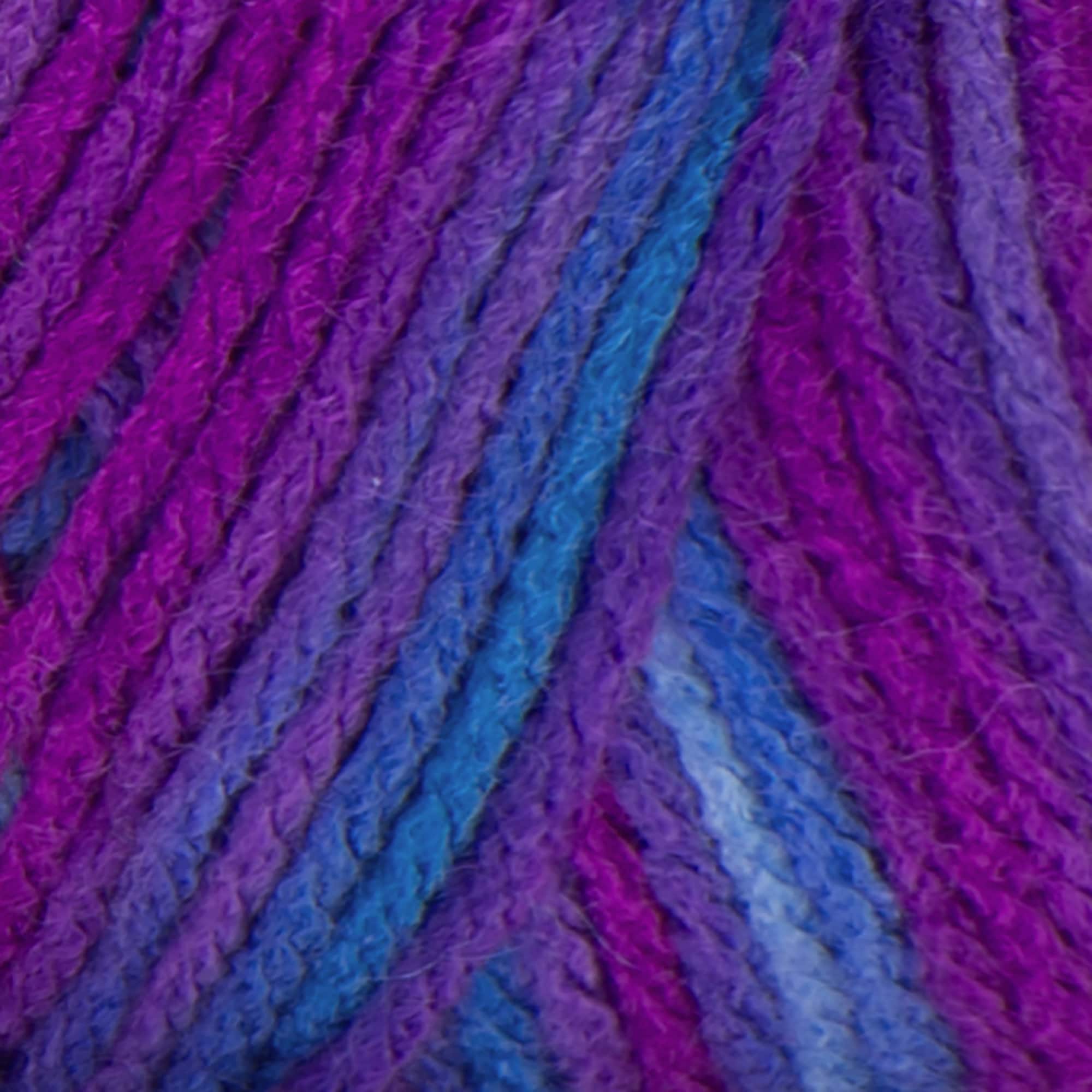 Red Heart&#xAE; Super Saver&#xAE; Prints, Multis &#x26; Flecks Yarn