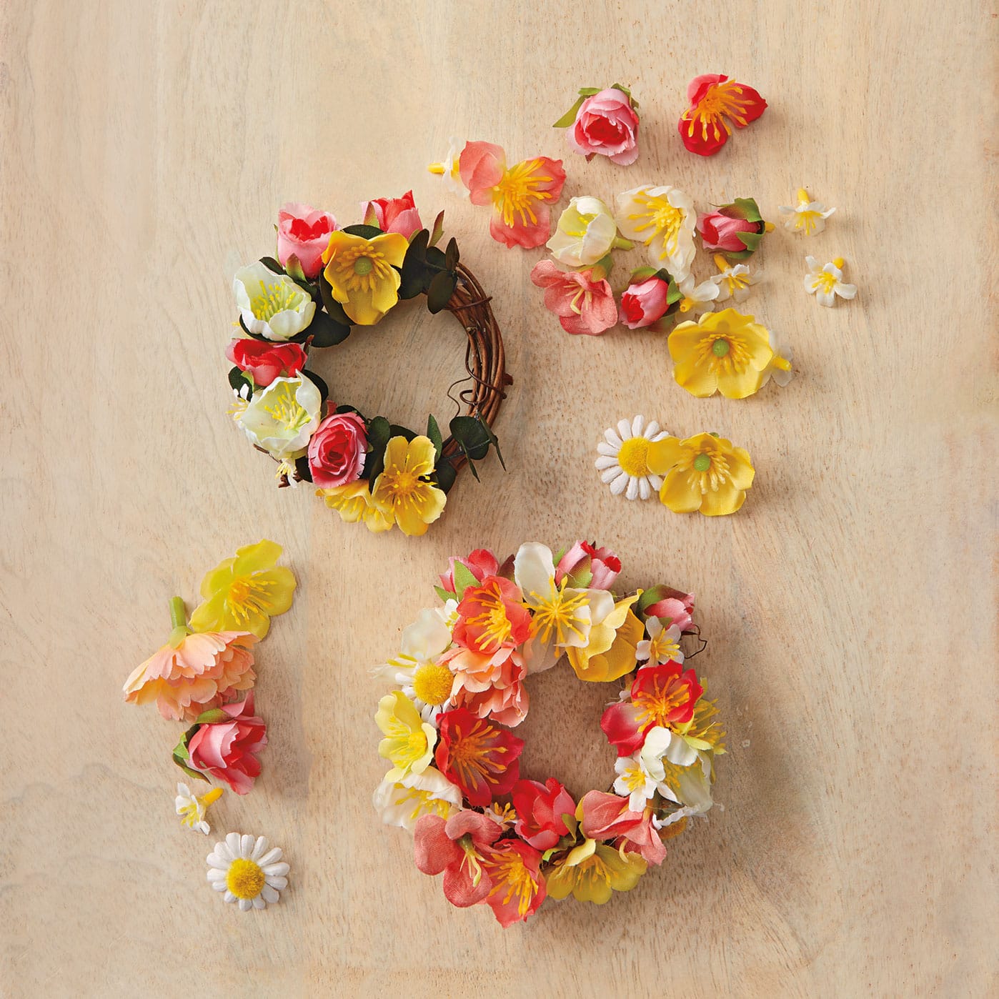 Floral Accents Miniature Floral Wreaths