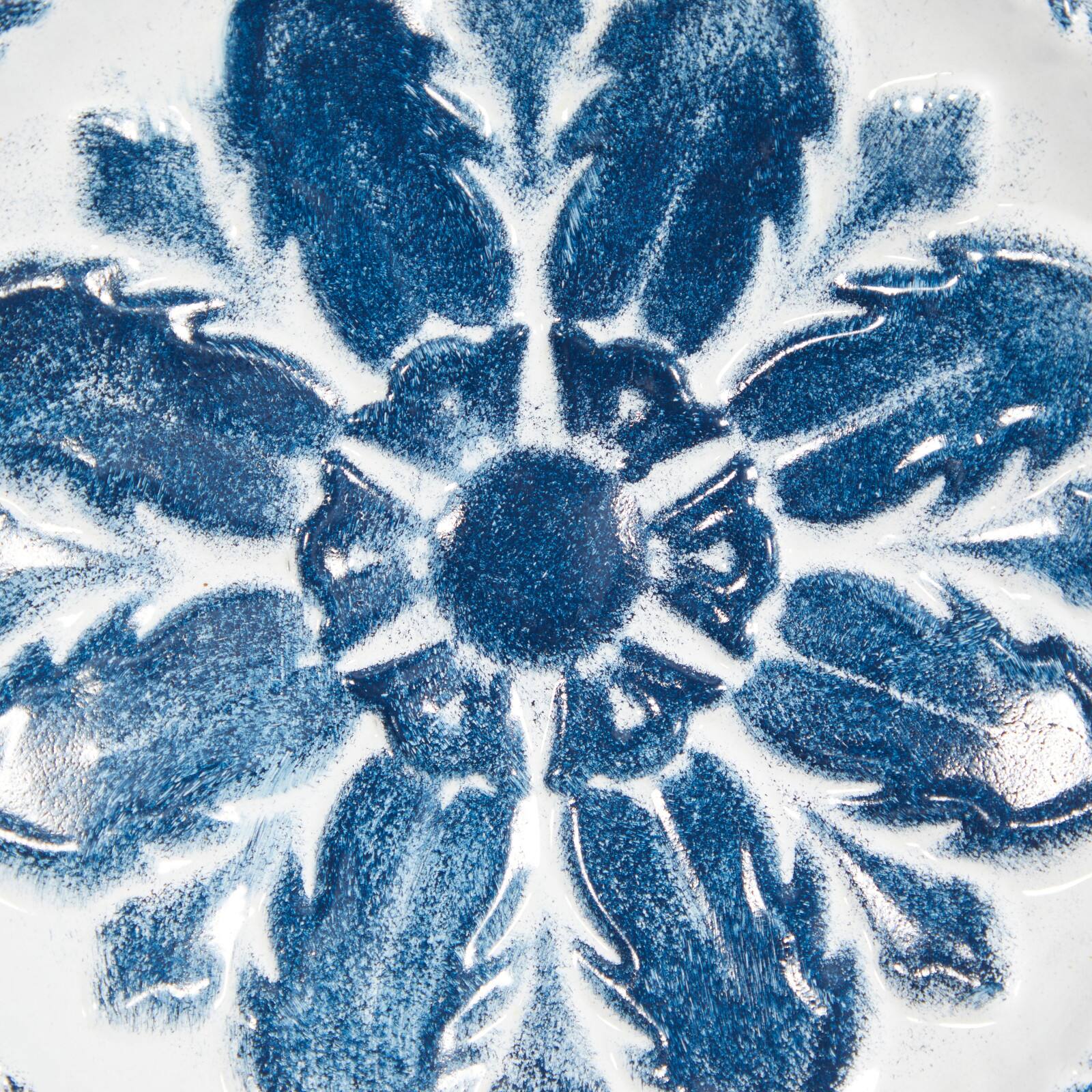 White Metal Farmhouse Wall Hook, 11" x 22" x 2"