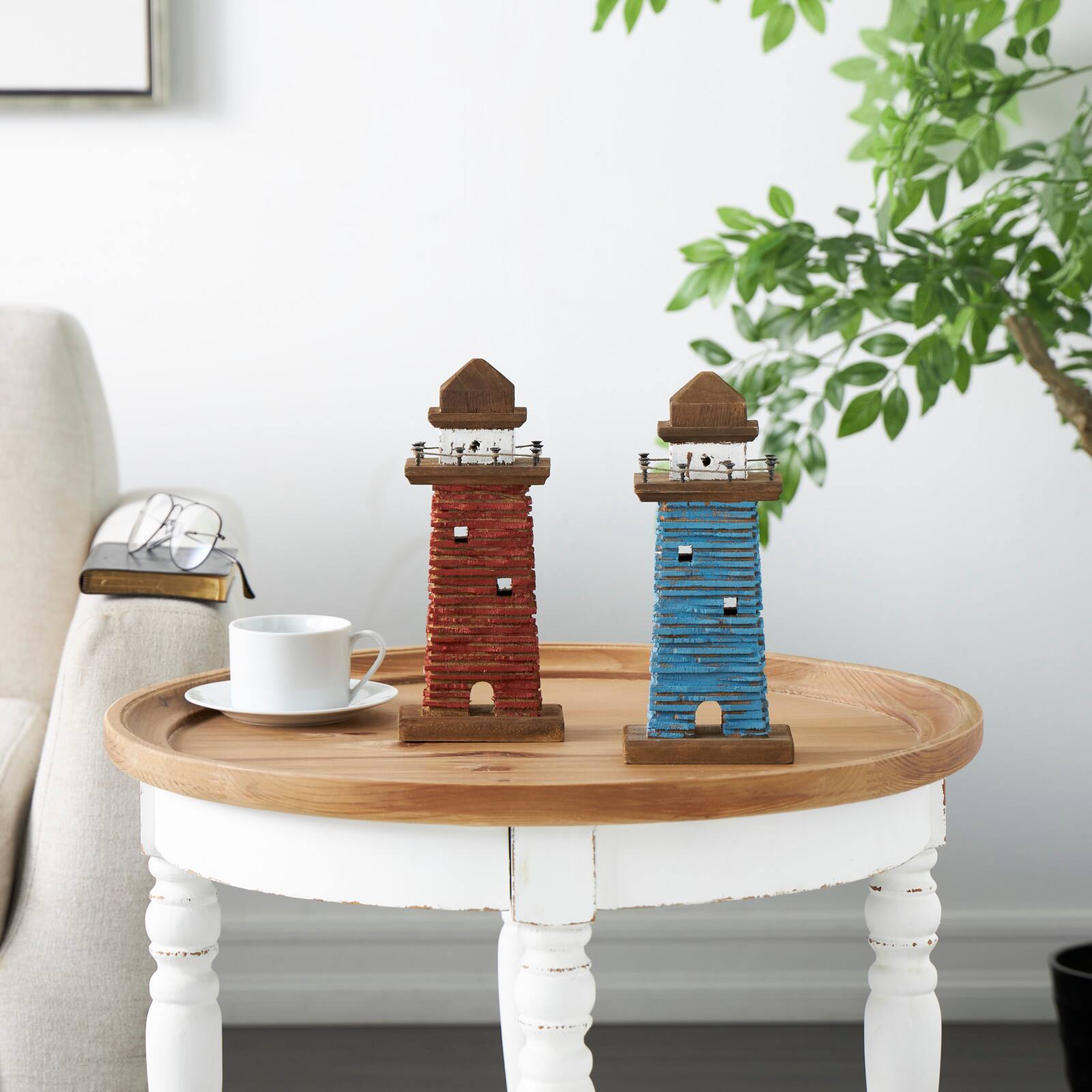10&#x22; Red &#x26; Blue Wood Light Housee Sculpture Set