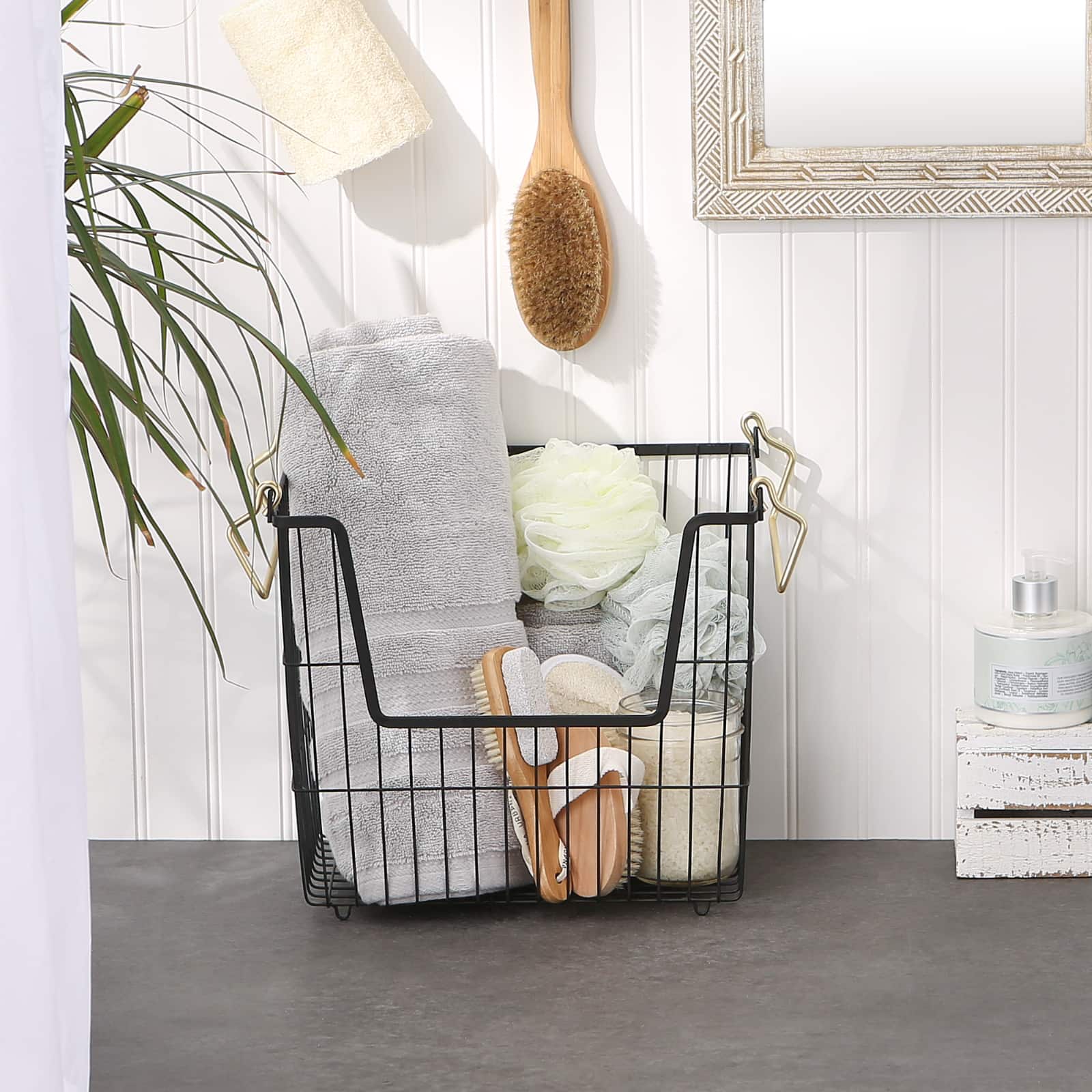 DII&#xAE; Large Rectangle Metal Basket