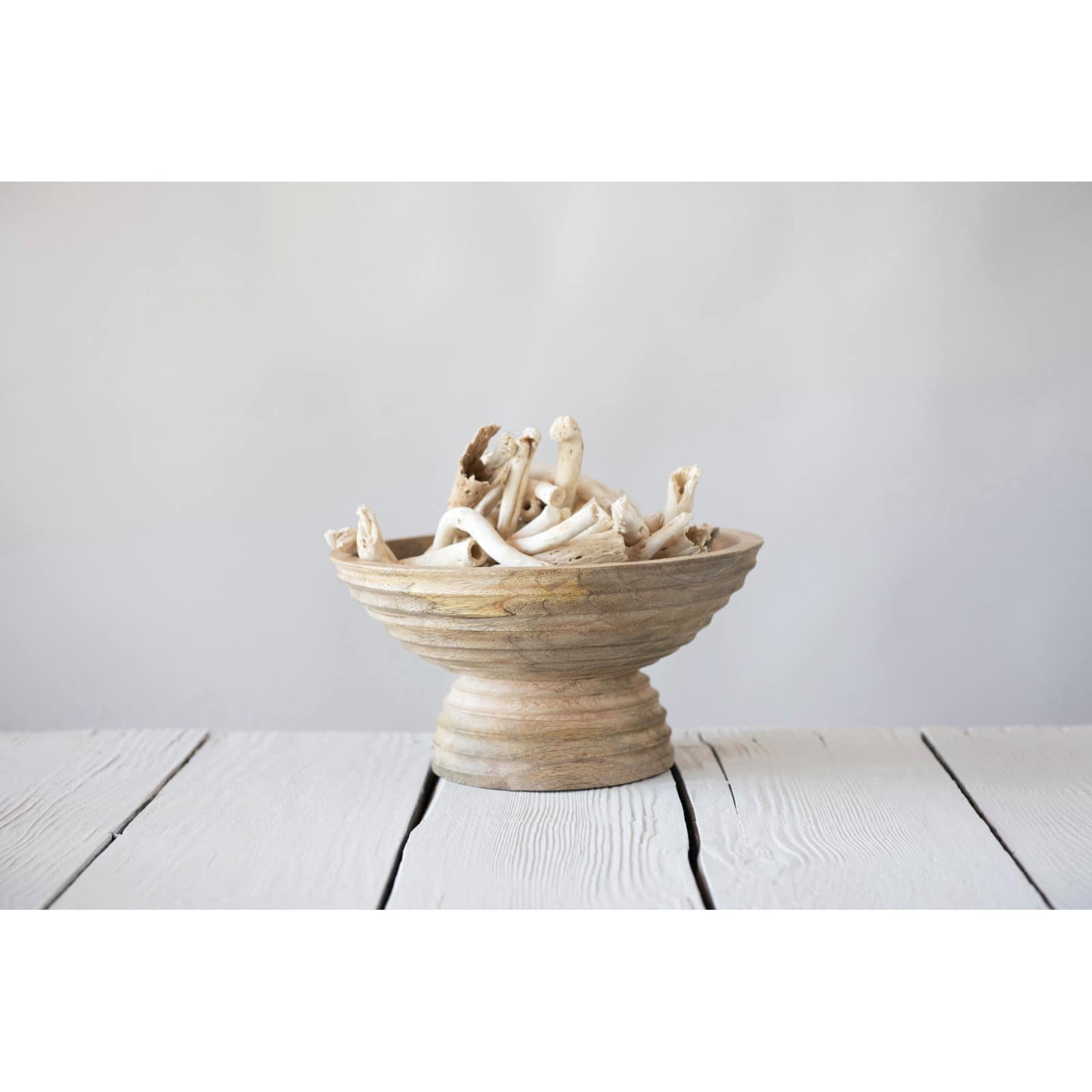 9.75&#x22; Ridged Mango Wood Footed Bowl