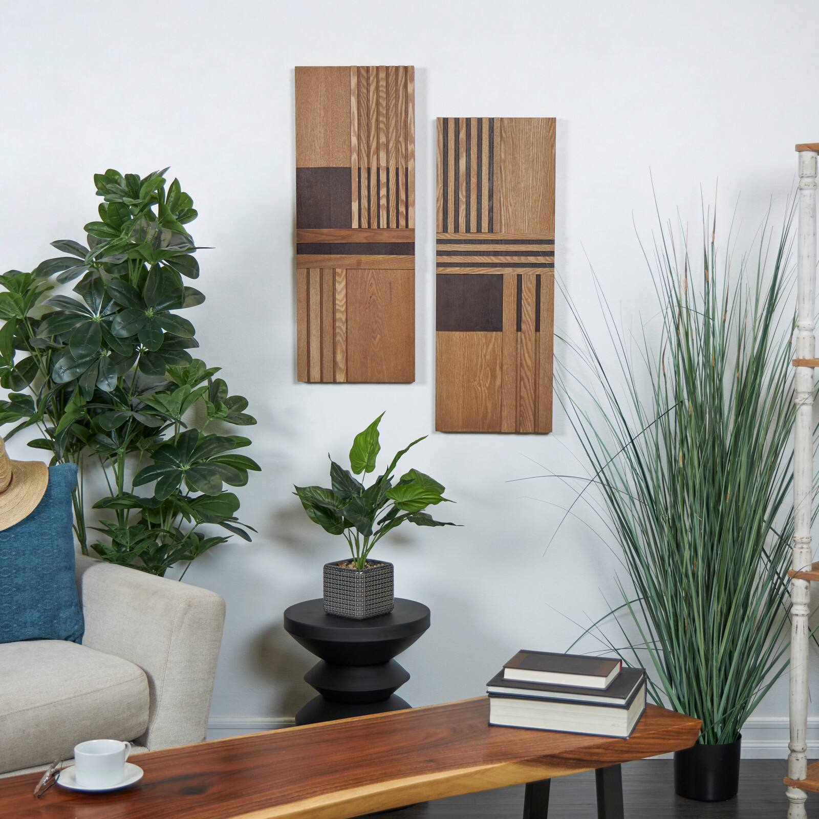 32&#x22; Brown Wooden Geometric Handmade Two-Toned Wall D&#xE9;cor Set