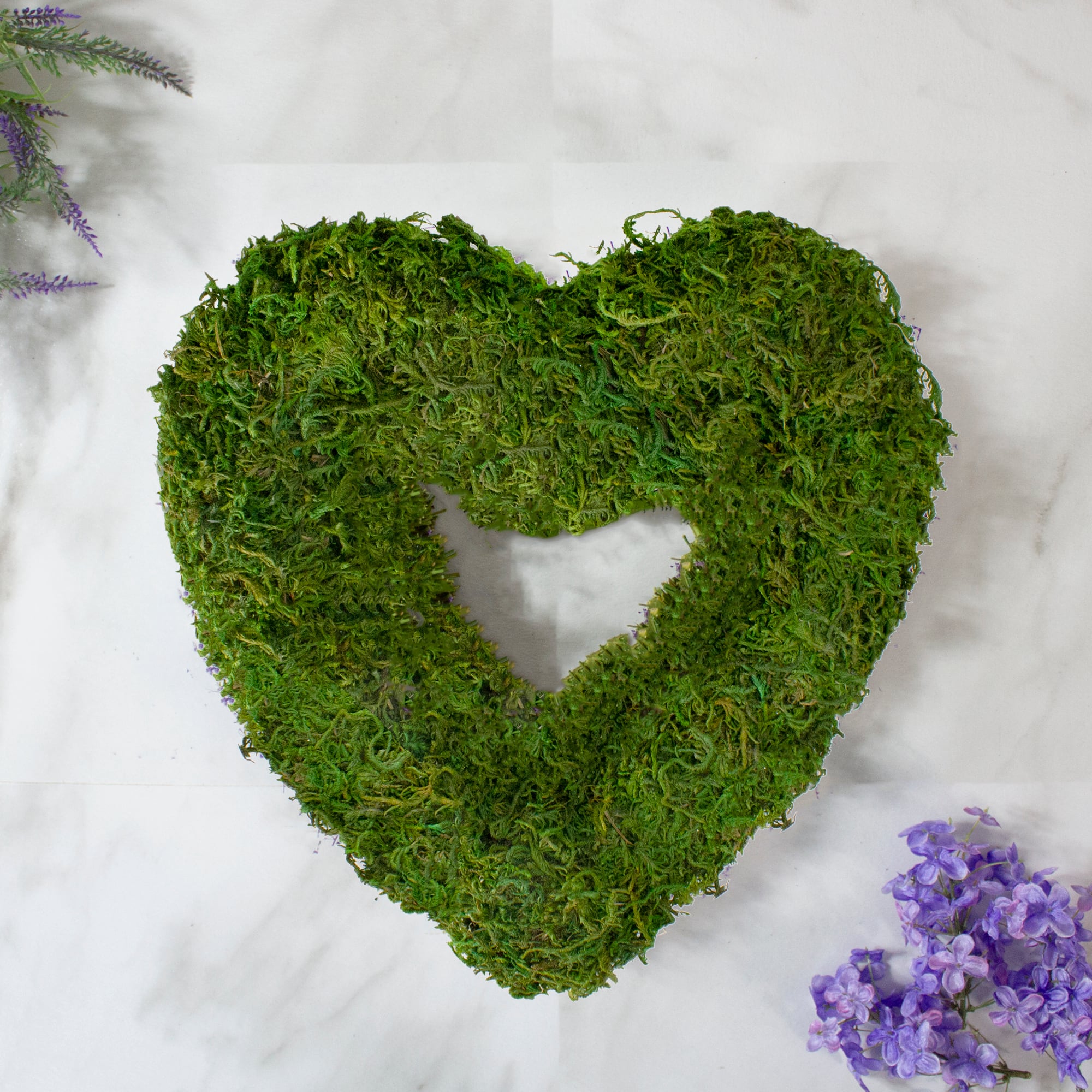 Reindeer Moss Heart Twig Artificial Wreath Green 13.5"