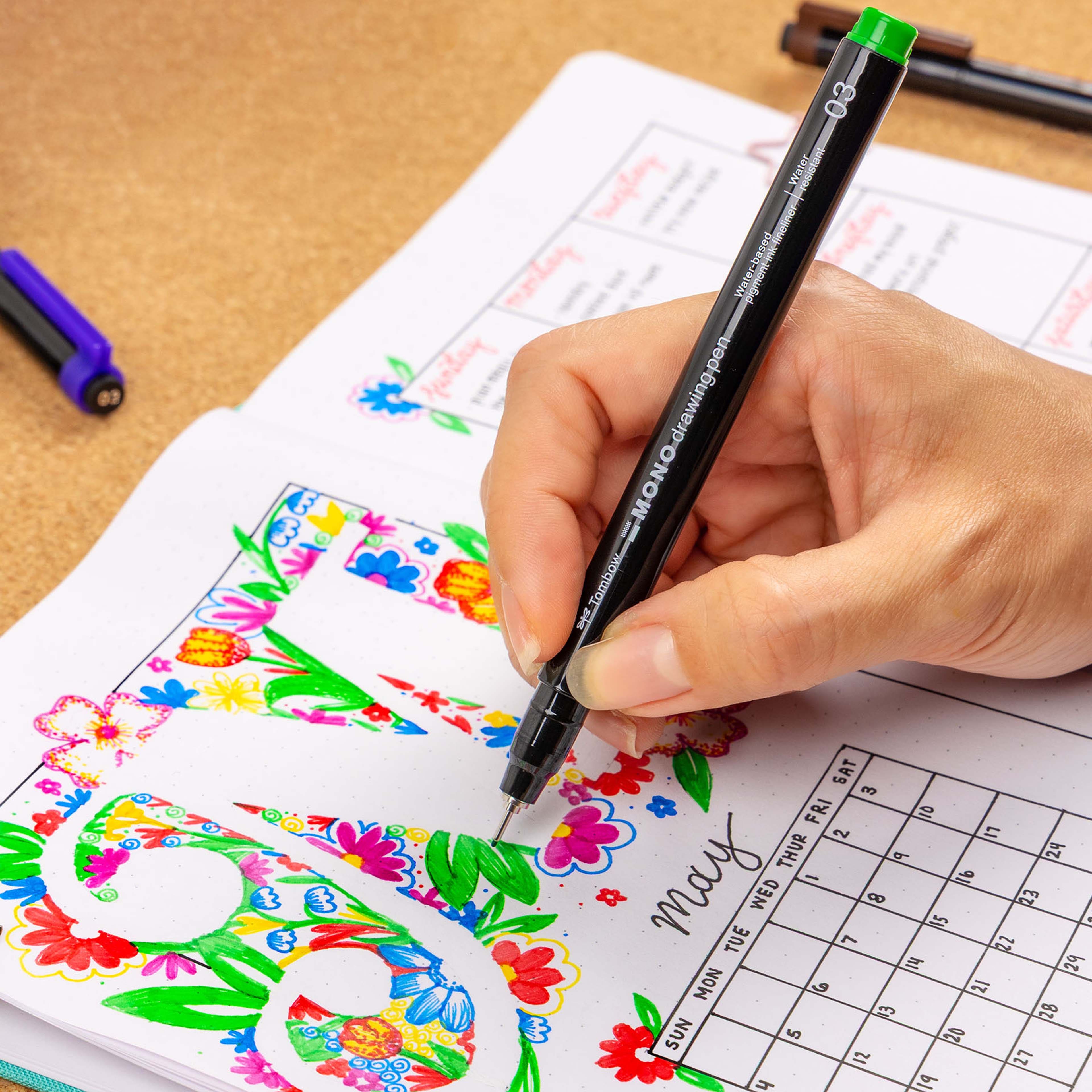 Tombow MONO 8 Colour Drawing Pen Set