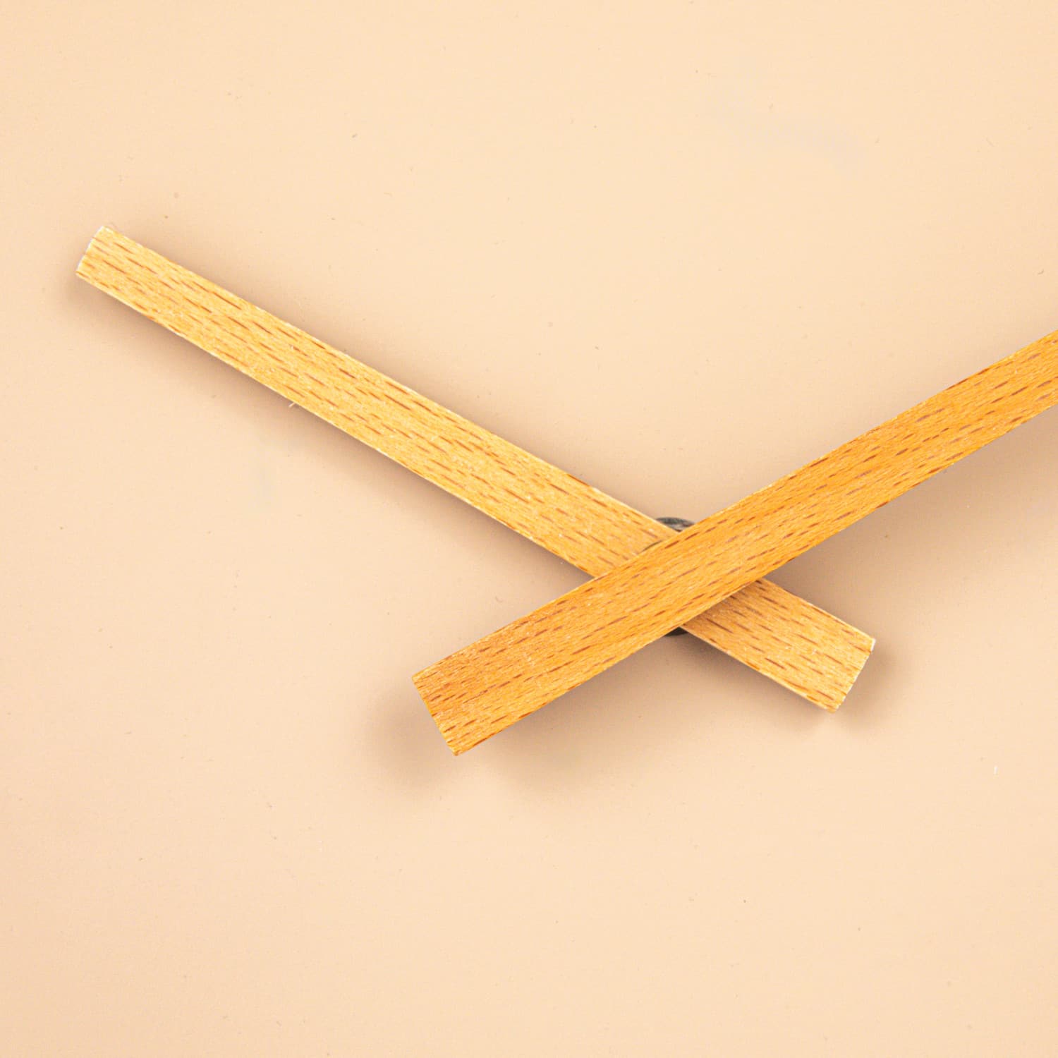Hello Honey&#xAE; 12&#x22; Beige &#x26; Natural Round Stoneware &#x26; Wood Wall Clock