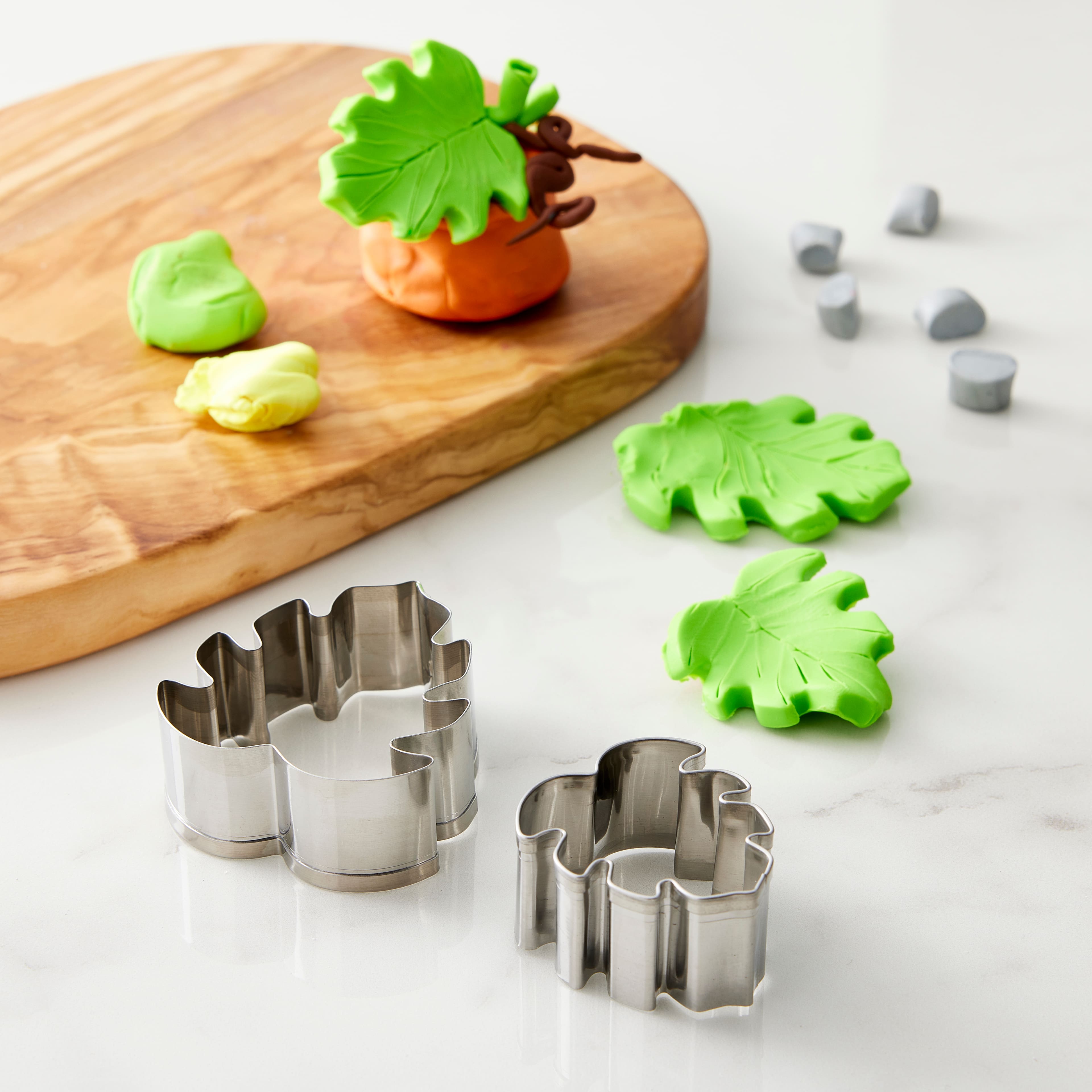 12 Pack: Monstera Leaf Clay Cutter Set by Craft Smart&#xAE;
