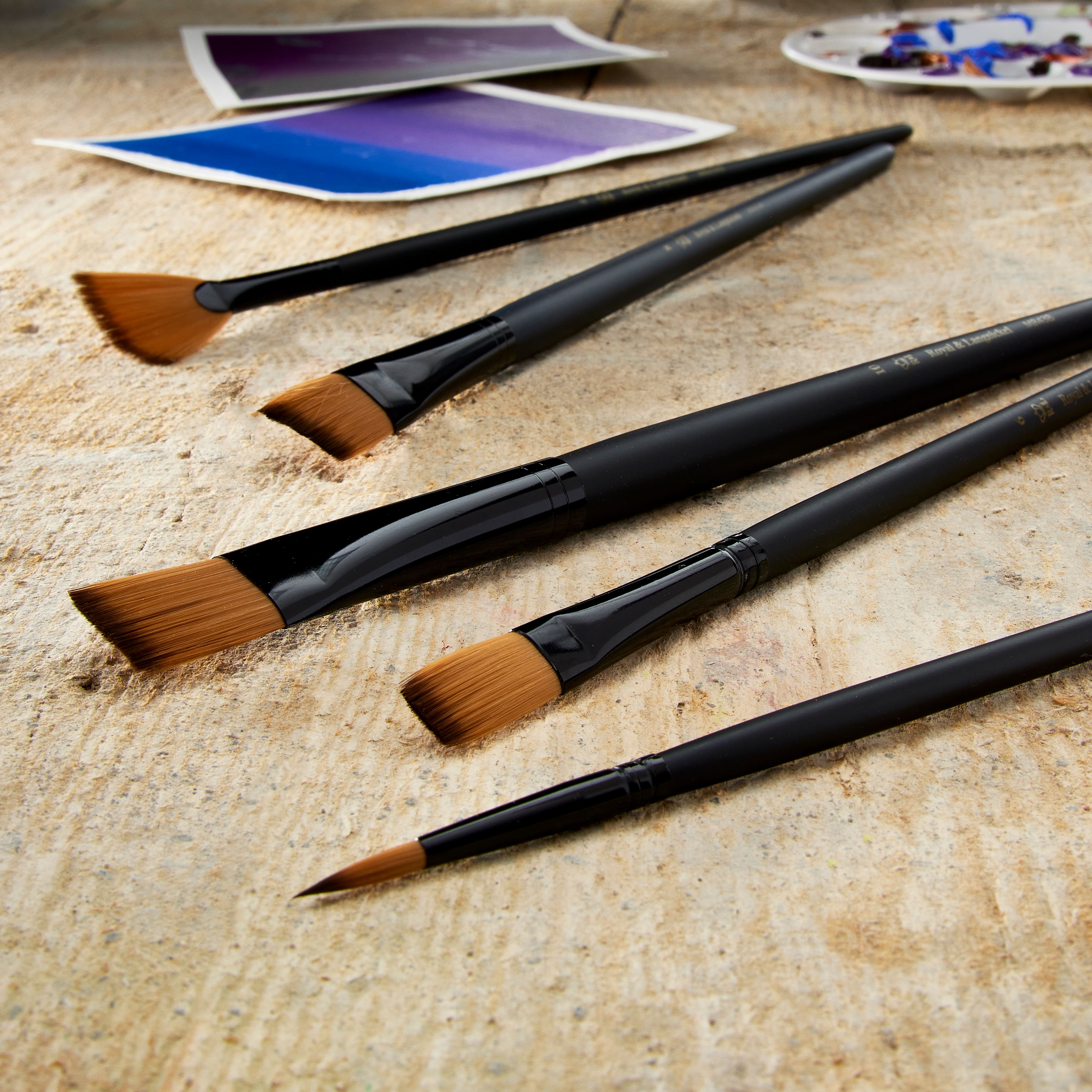 Royal &#x26; Langnickel&#xAE; Essentials&#x2122; Acrylic Gold Taklon 5 Piece Brush Set