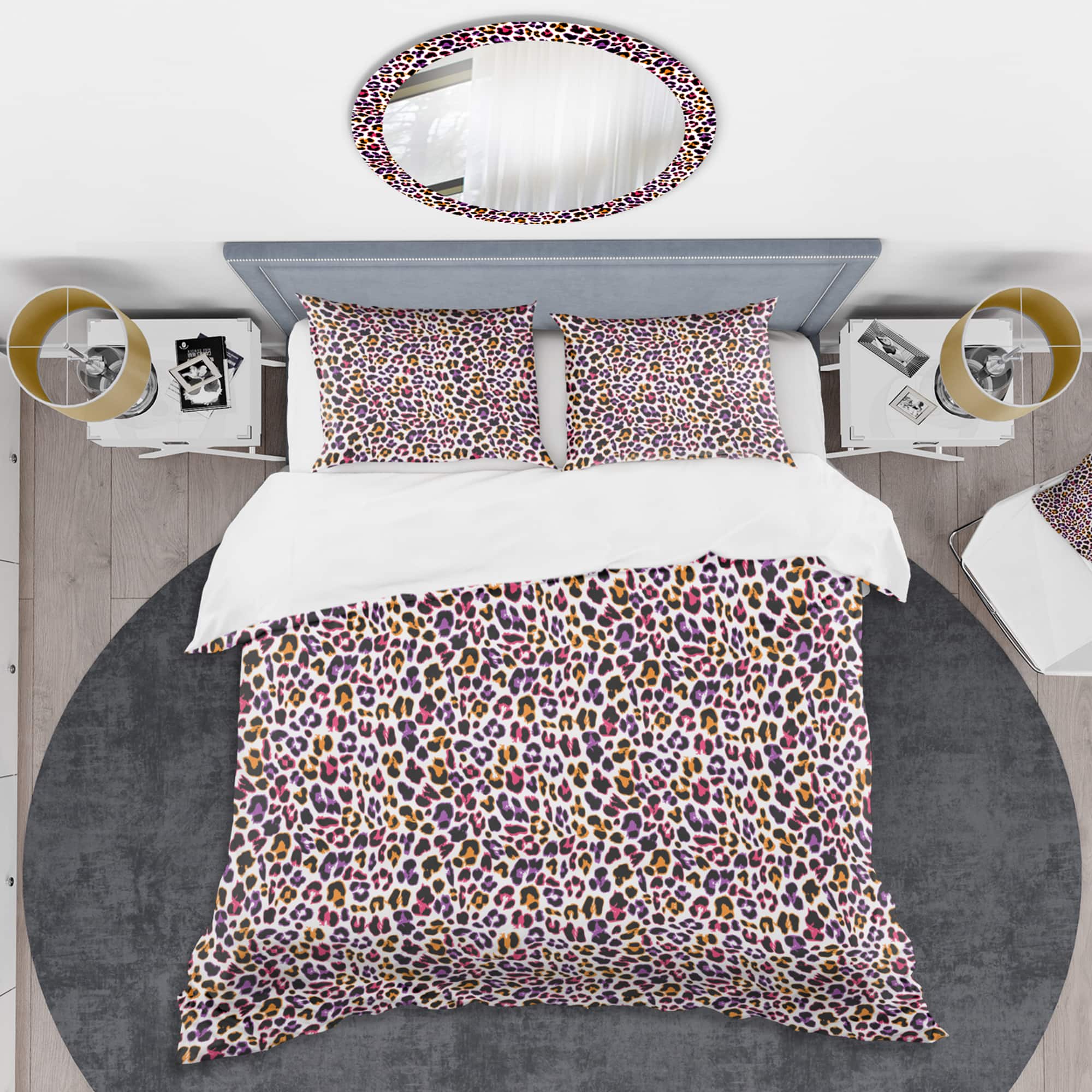 Designart &#x27;Leopard Fur Safari VII&#x27; Mid-Century Duvet Cover Set