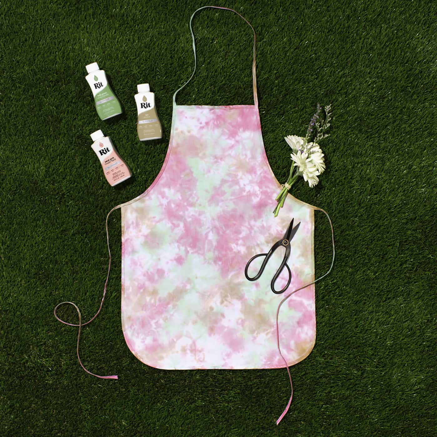 ScrunchDyed Apron Projects Michaels