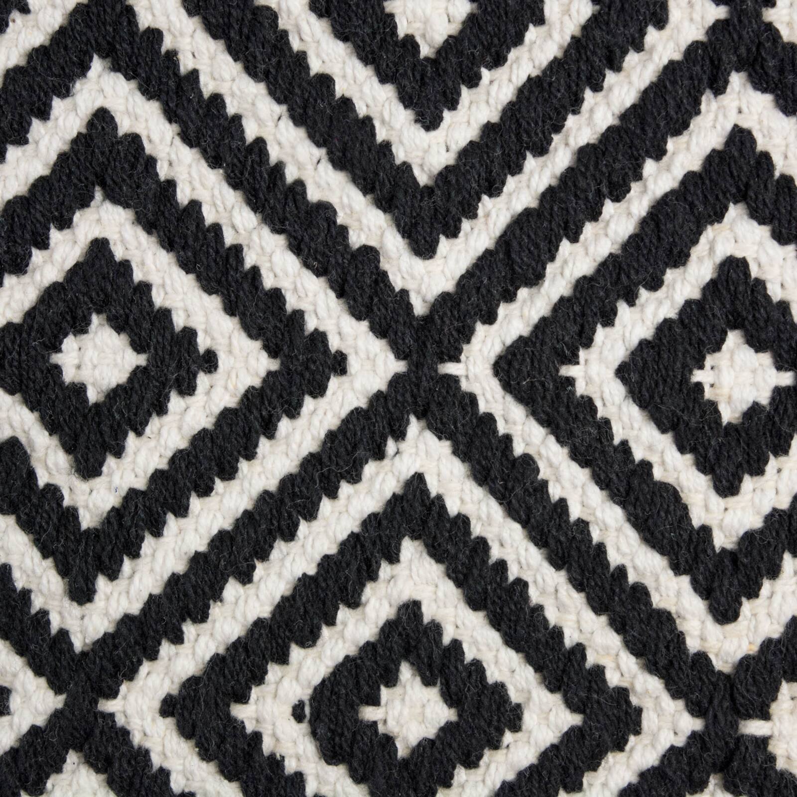 DII&#xAE; Black Diamond Rug, 2ft. x 3ft.