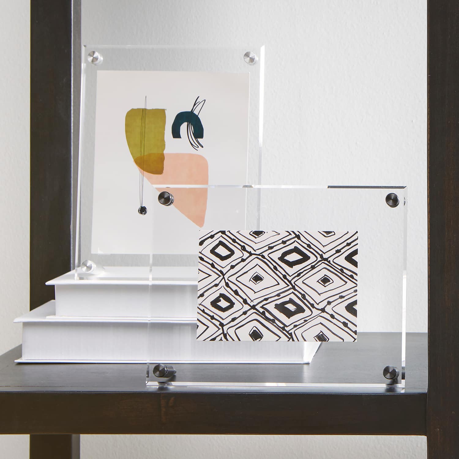 Wexel Art Clear Acrylic Tabletop Floating Picture Frame with Graphite Hardware