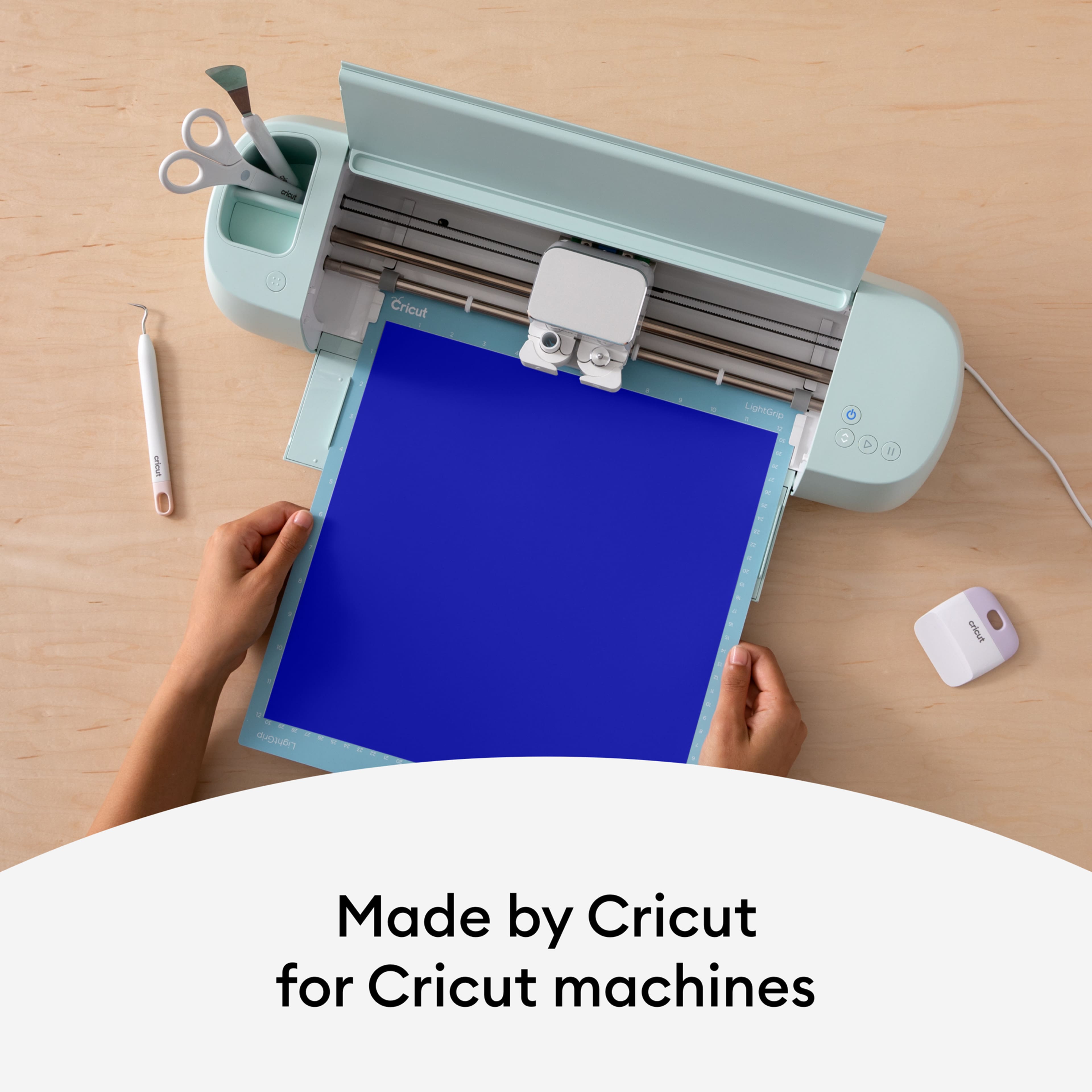 Cricut&#xAE; Everyday Iron-On, 12&#x22; x 24&#x22;