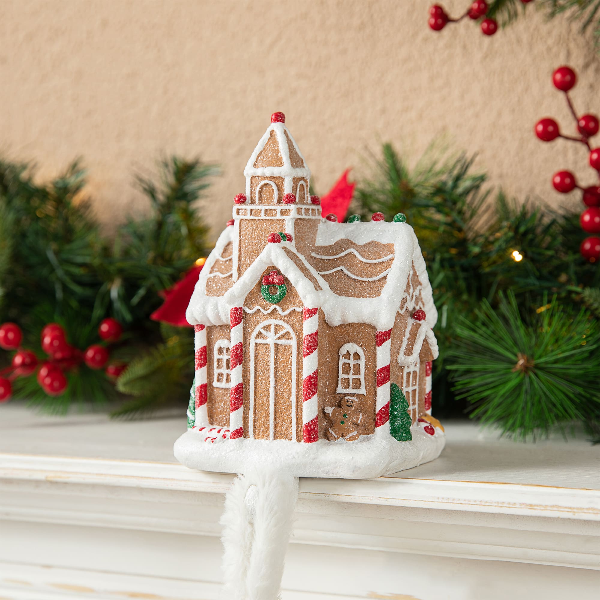 Glitzhome&#xAE; Gingerbread House Stocking Holder Set