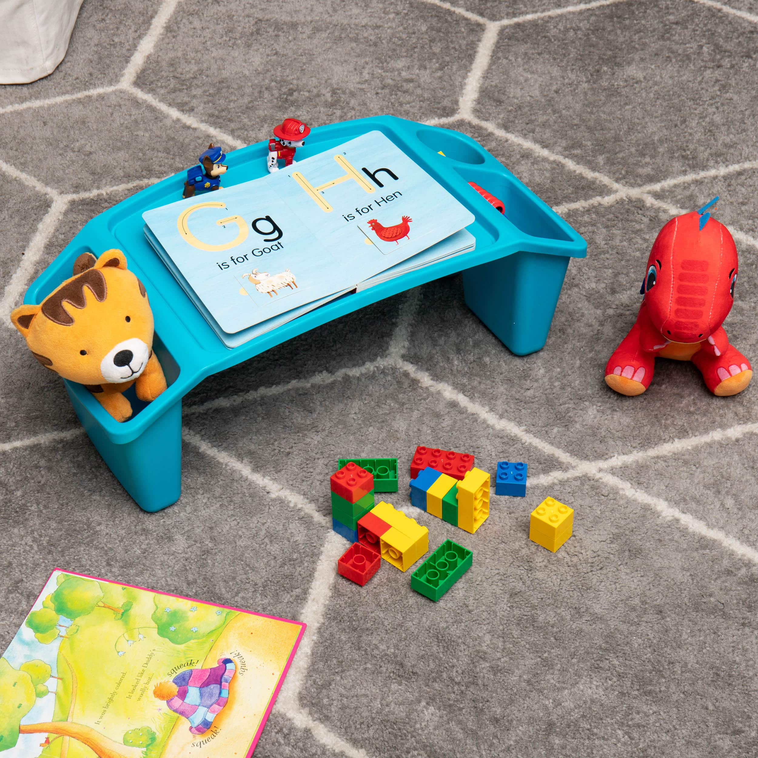 Mind Reader Kids’ Freestanding Portable Lap Desk With Side Pockets