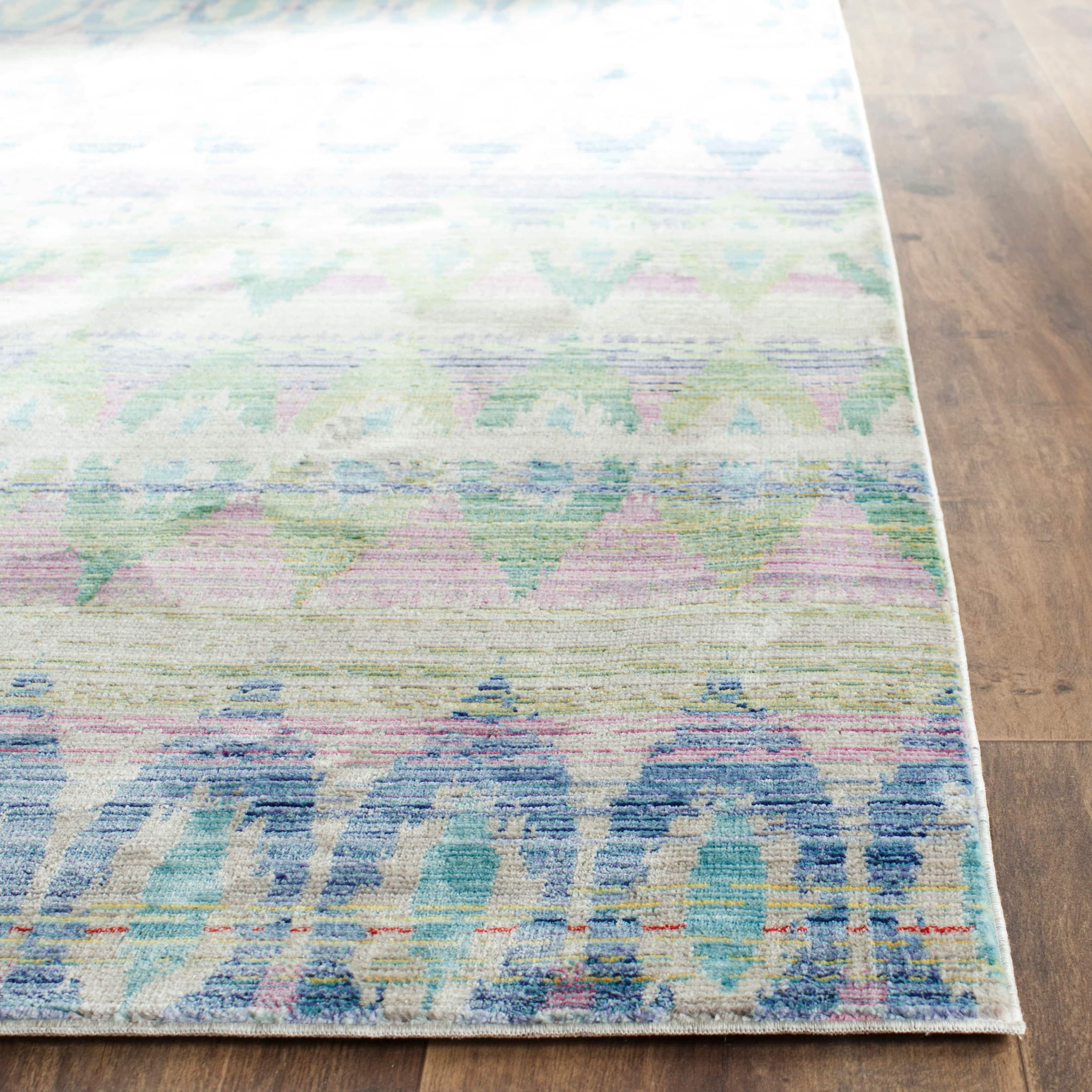Valencia Exotic-Chic 2&#x27;-3&#x22; X 8&#x27; Area Rug