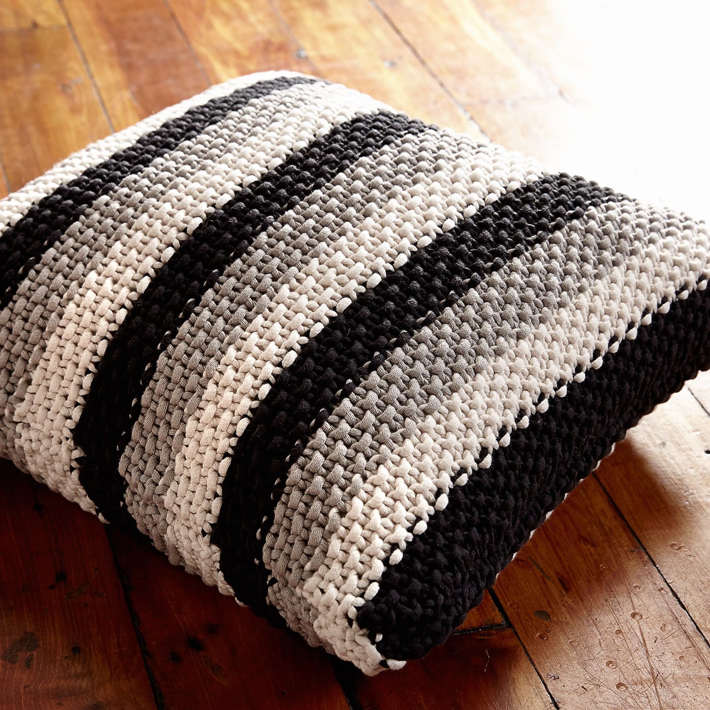 Bernat® Maker Home Dec™ Stepping Stripes Knit Pillow, Projects