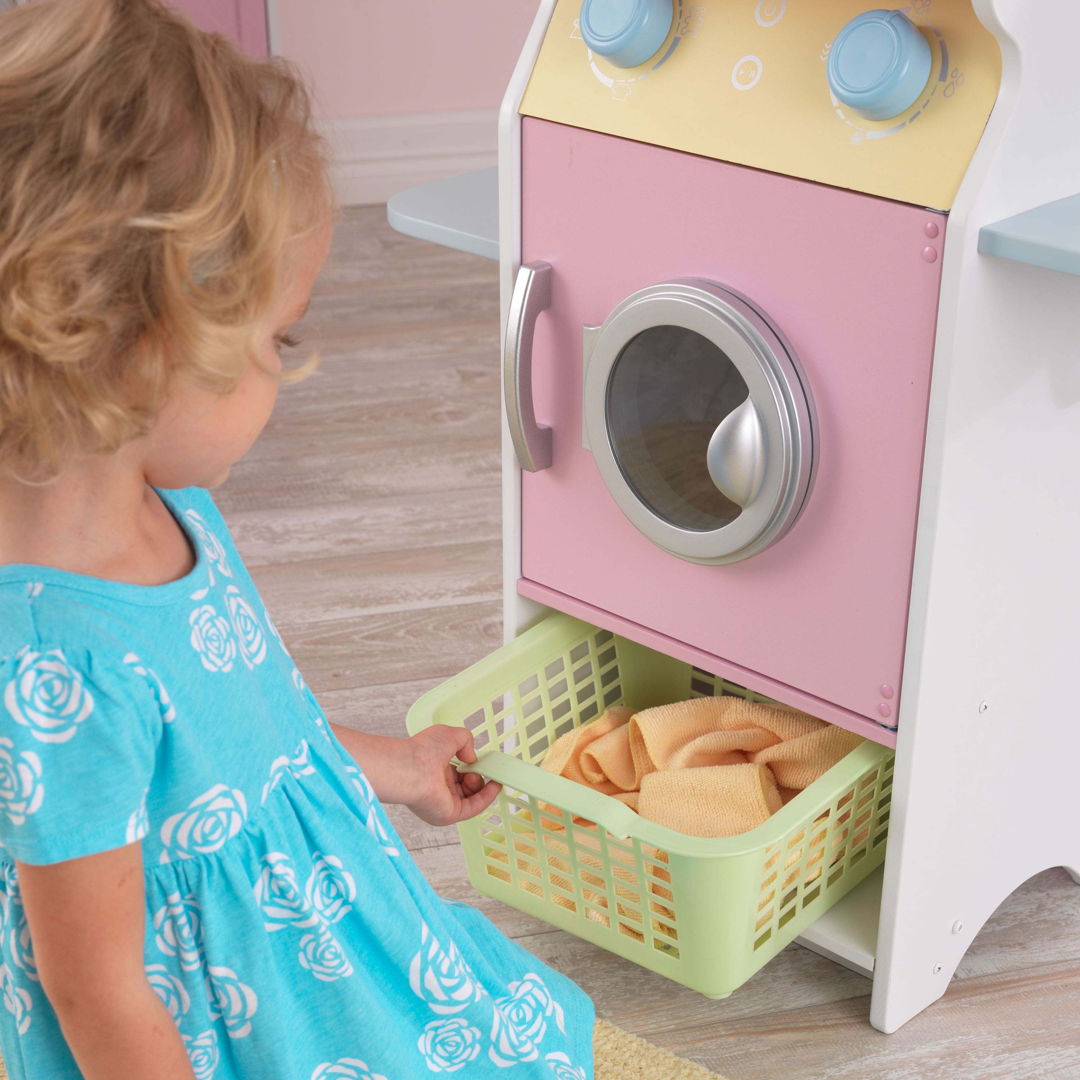 KidKraft Laundry Play Set